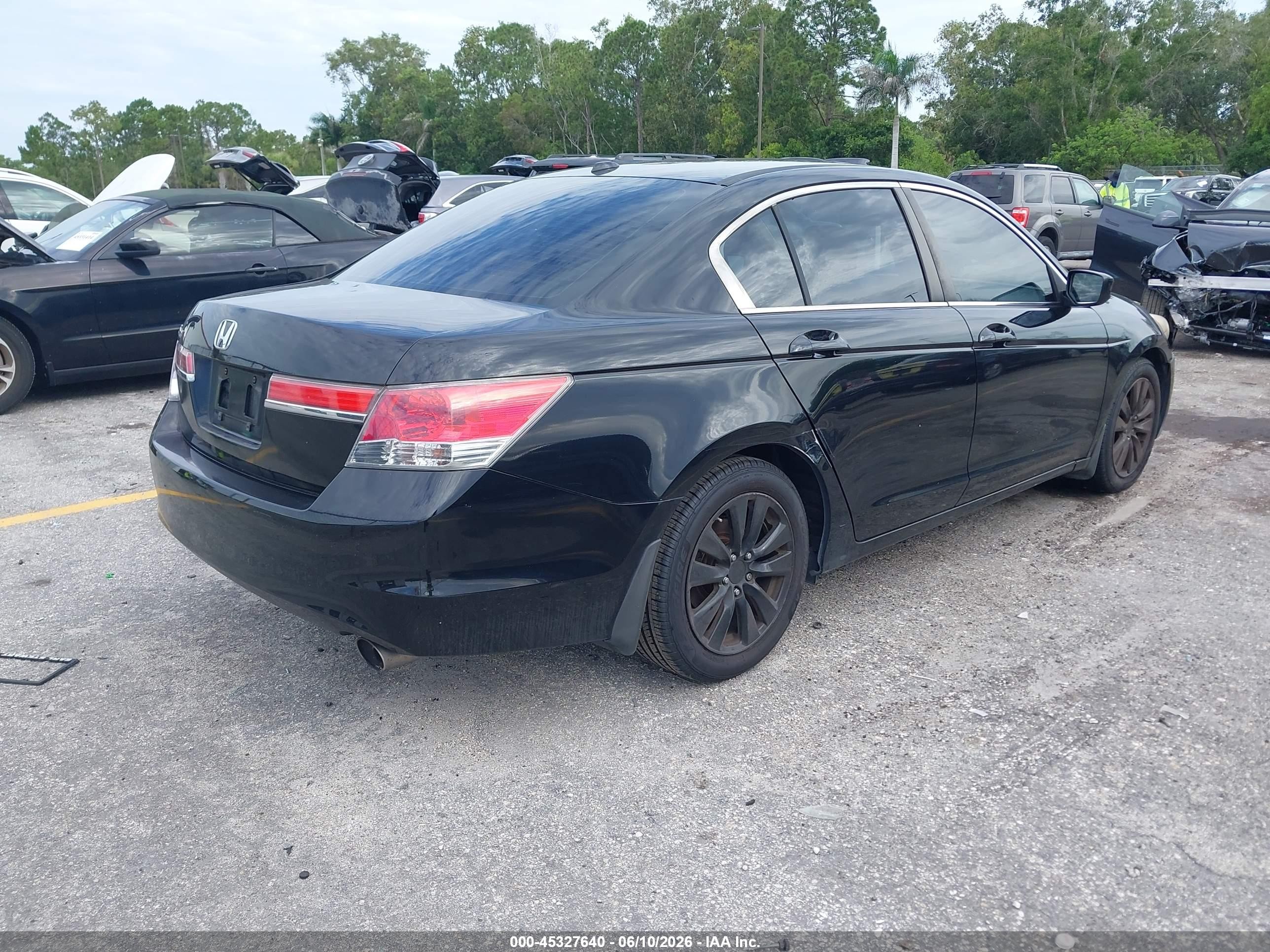 2012 Honda Accord 2.4 Ex-l Черный vin: 1HGCP2F86CA172325