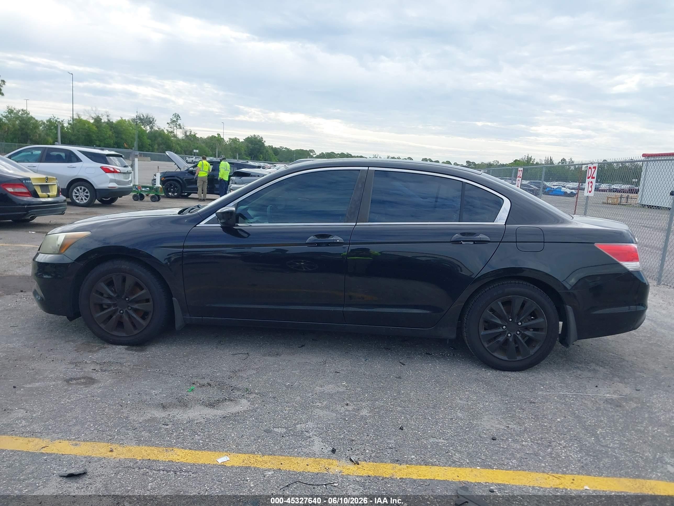 2012 Honda Accord 2.4 Ex-l Черный vin: 1HGCP2F86CA172325