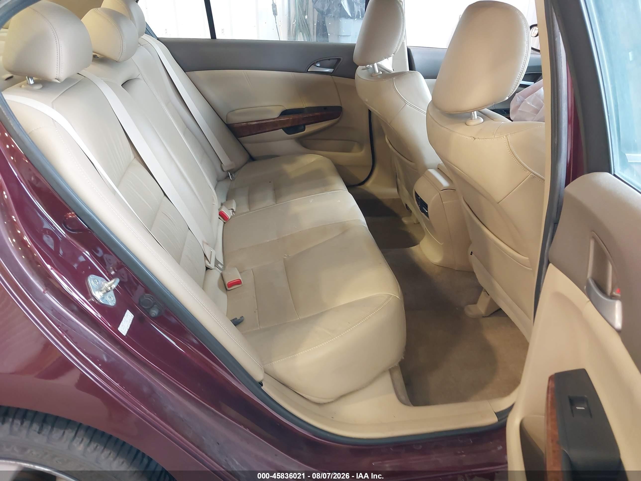 2010 Honda Accord 2.4 Ex-l Red vin: 1HGCP2F87AA027131