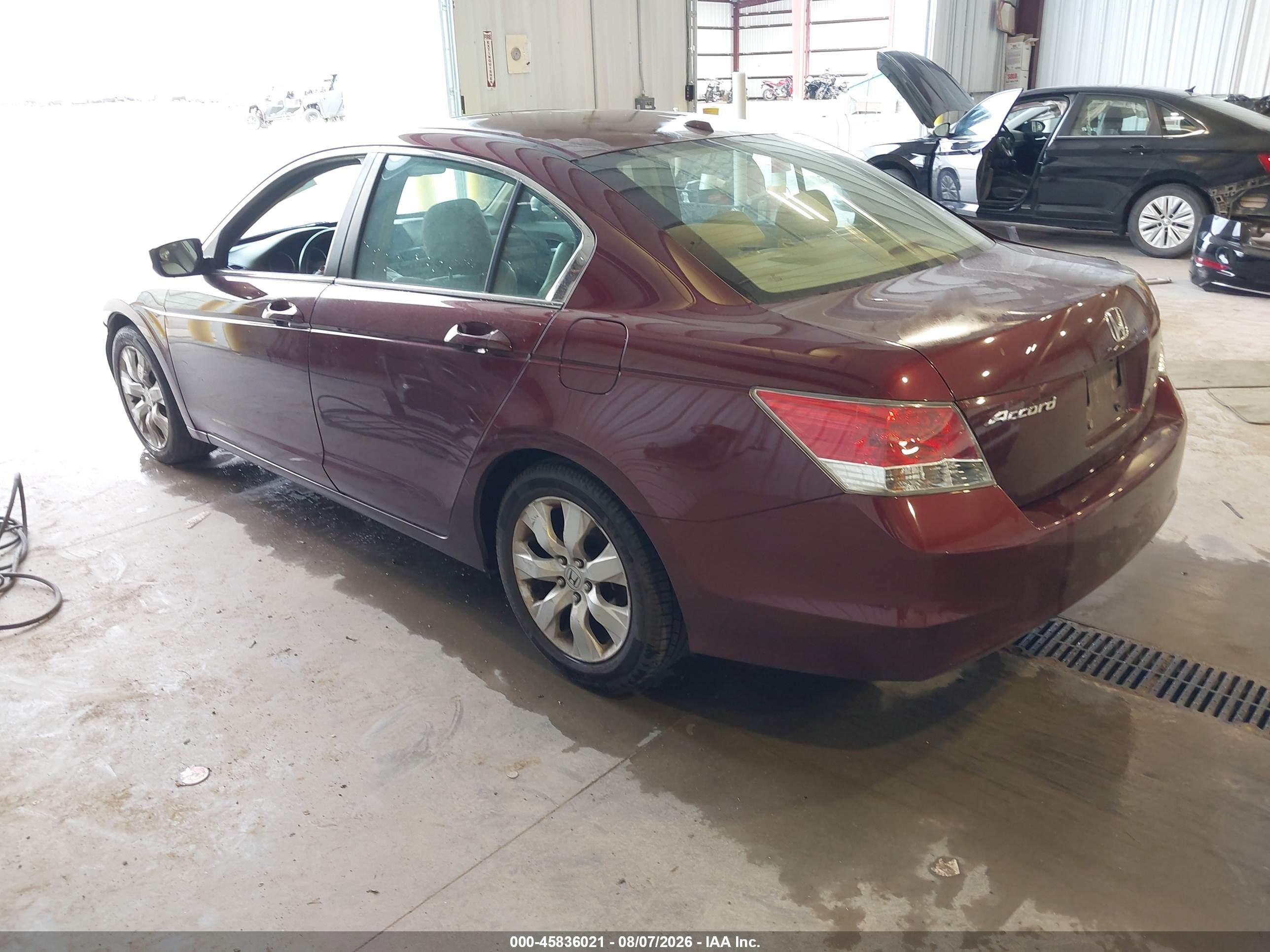 2010 Honda Accord 2.4 Ex-l Red vin: 1HGCP2F87AA027131