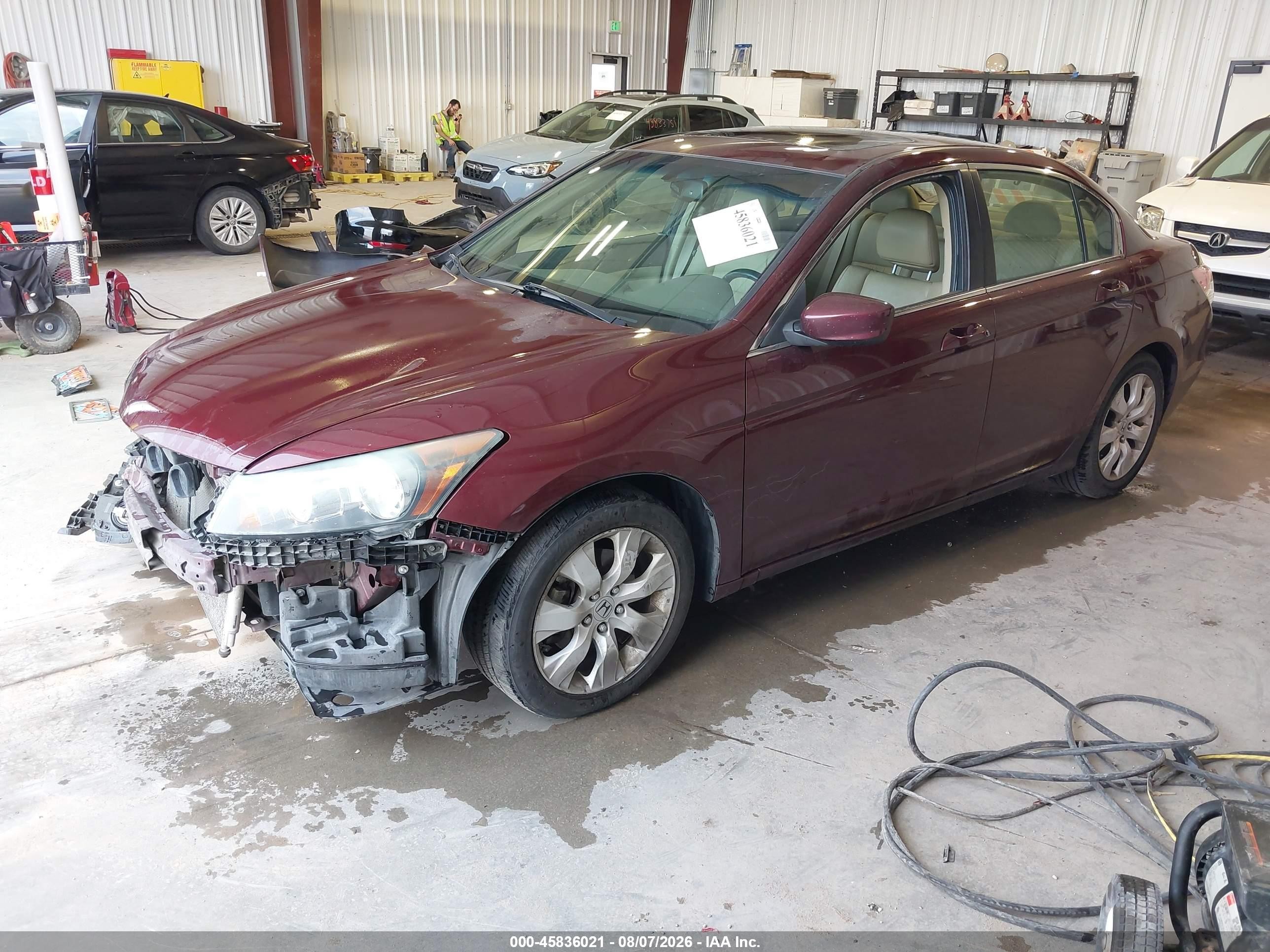 2010 Honda Accord 2.4 Ex-l Red vin: 1HGCP2F87AA027131