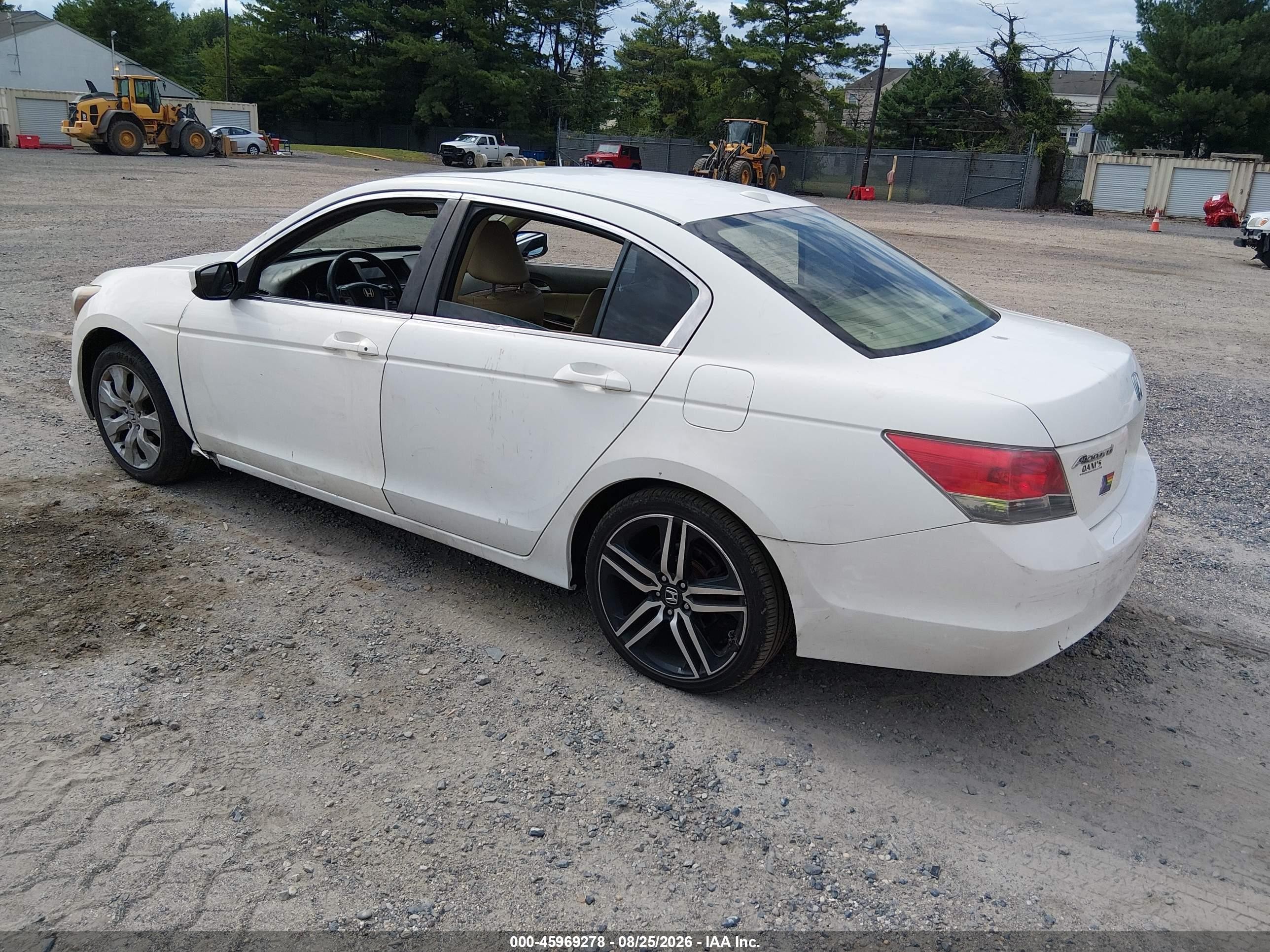 2010 Honda Accord 2.4 Ex-l White vin: 1HGCP2F87AA115838