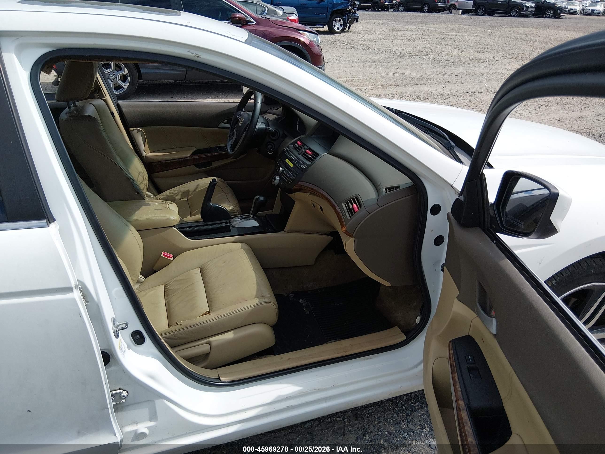 2010 Honda Accord 2.4 Ex-l White vin: 1HGCP2F87AA115838