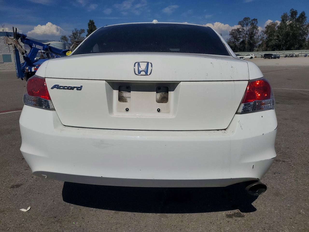 2010 Honda Accord Exl White vin: 1HGCP2F87AA115855