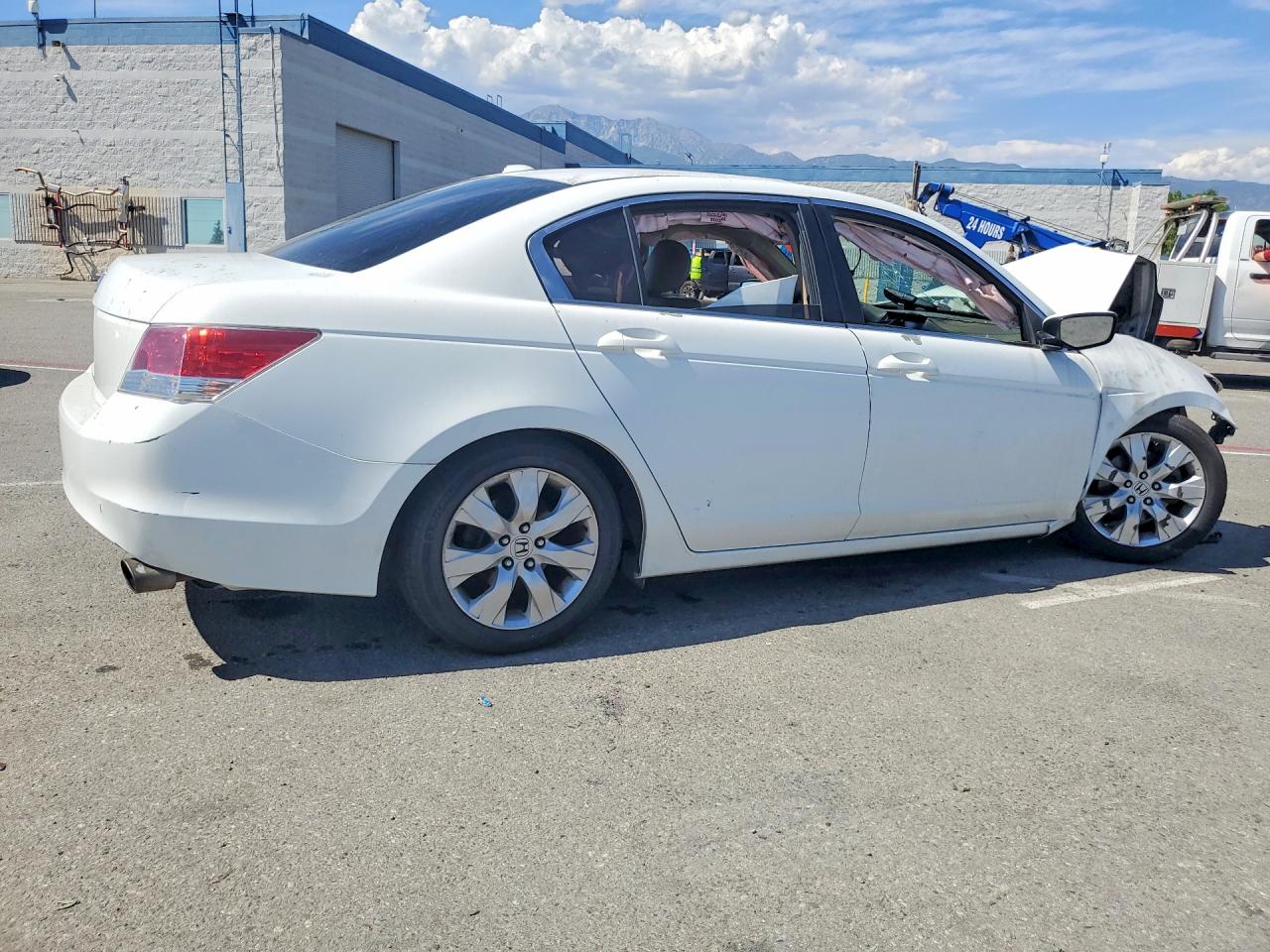 2010 Honda Accord Exl White vin: 1HGCP2F87AA115855