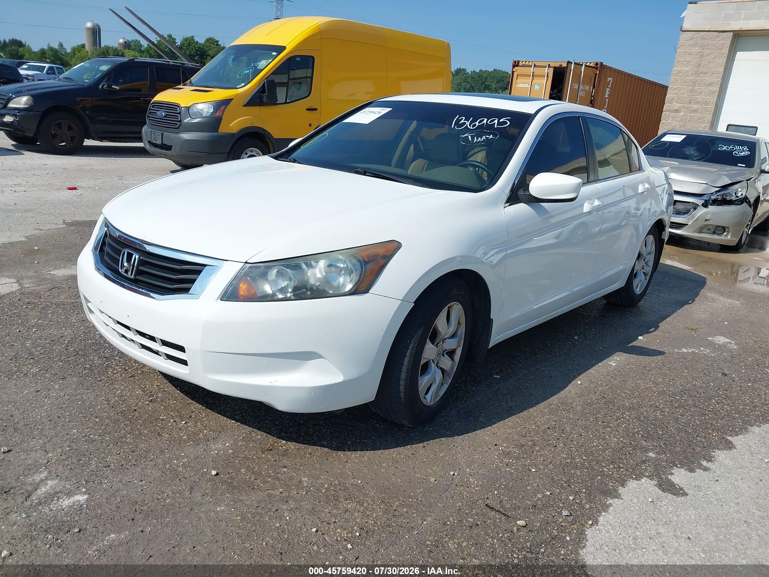 2010 Honda Accord 2.4 Ex-l White vin: 1HGCP2F87AA136995