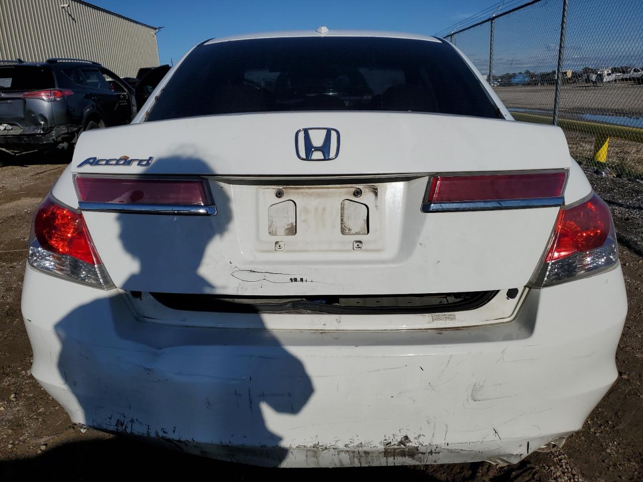 2011 Honda Accord Exl White vin: 1HGCP2F87BA058610