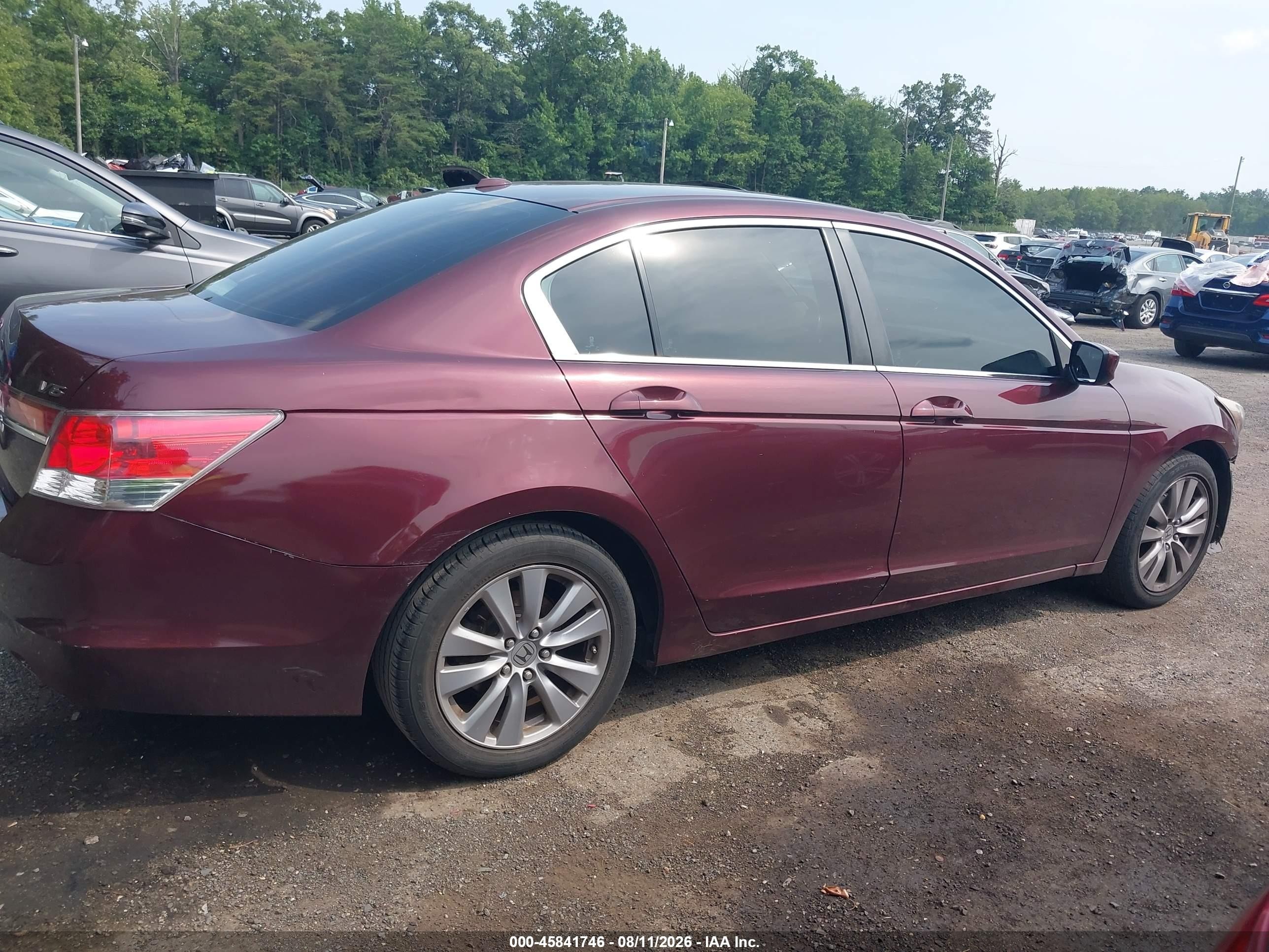 2011 Honda Accord 2.4 Ex-l Burgundy vin: 1HGCP2F87BA077903