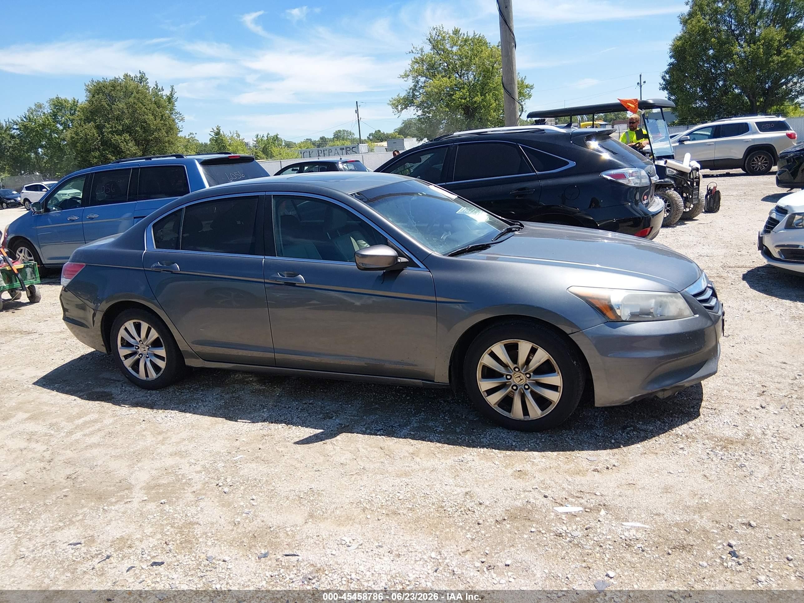 2011 Honda Accord 2.4 Ex-l Серый vin: 1HGCP2F87BA104727