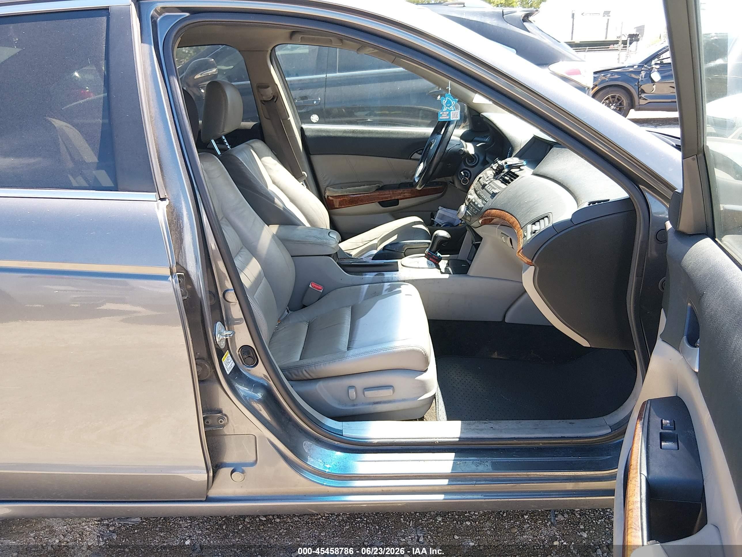 2011 Honda Accord 2.4 Ex-l Серый vin: 1HGCP2F87BA104727