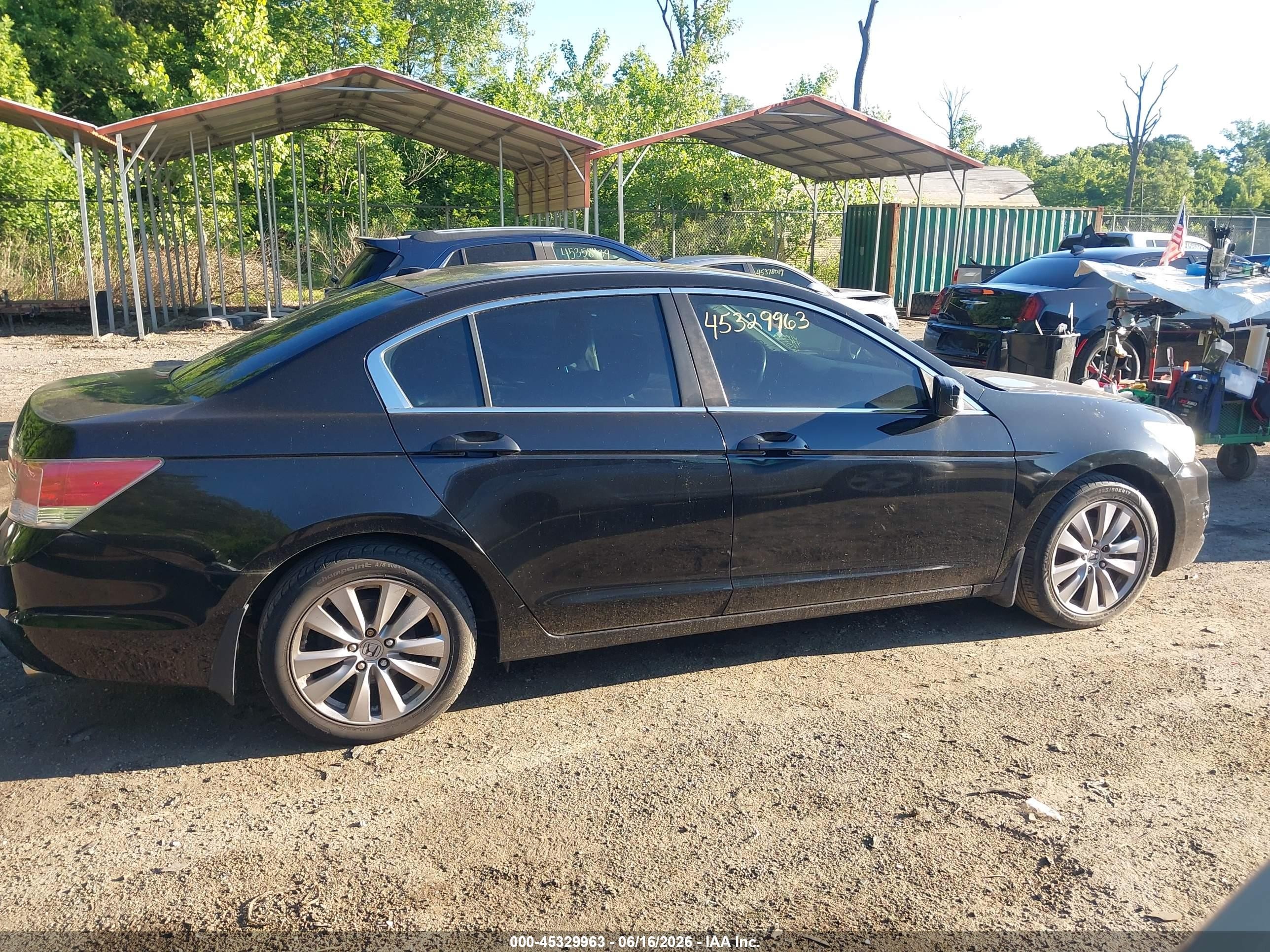 2011 Honda Accord 2.4 Ex-l Black vin: 1HGCP2F87BA153023