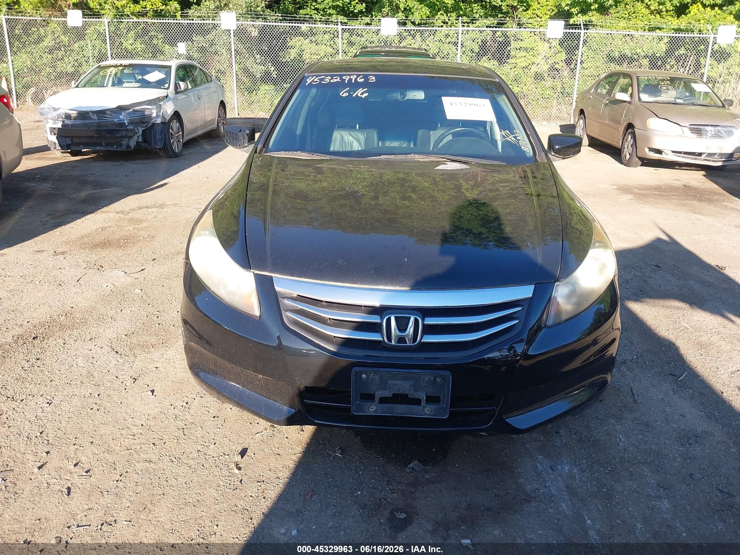 2011 Honda Accord 2.4 Ex-l Black vin: 1HGCP2F87BA153023