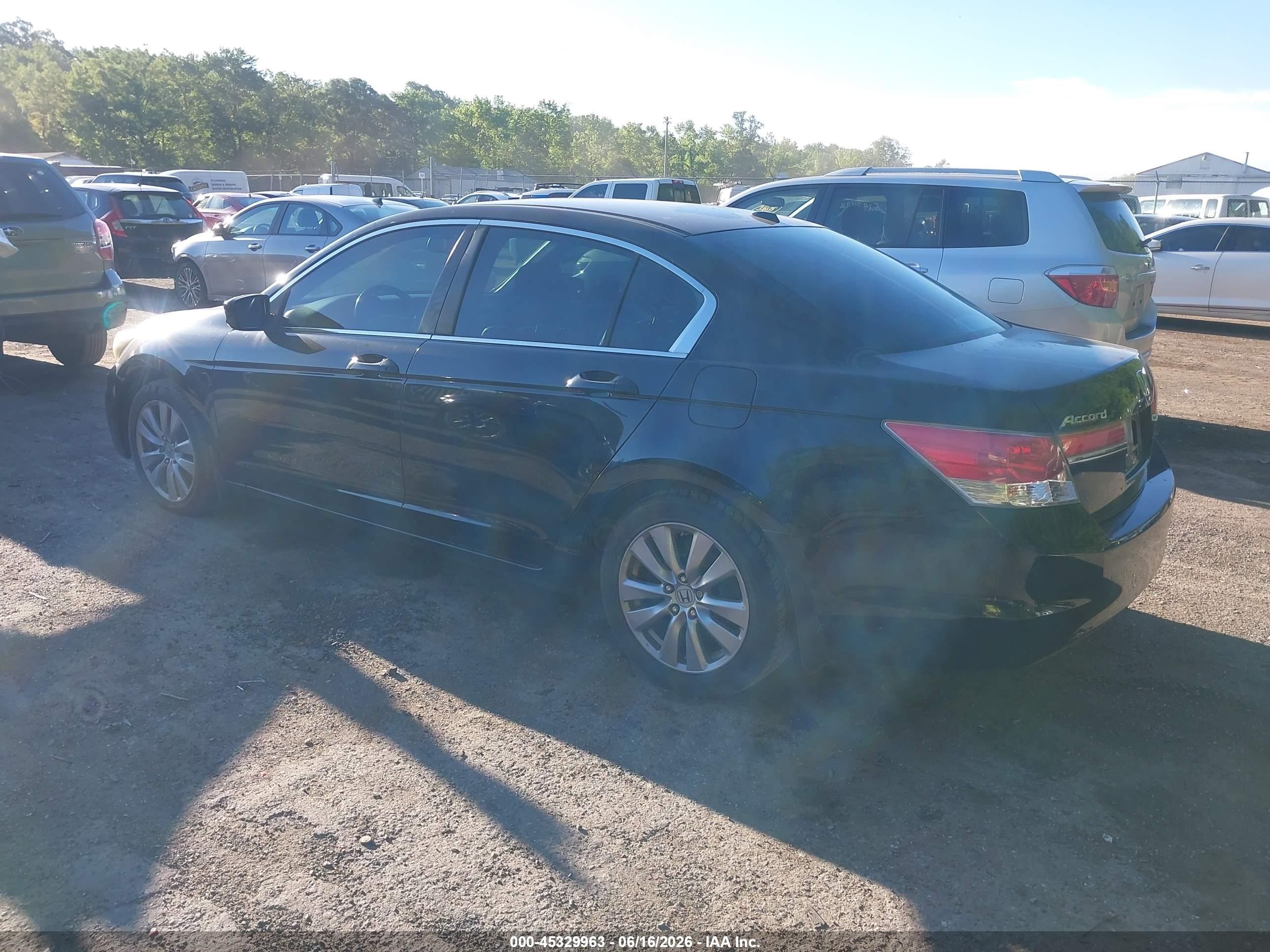 2011 Honda Accord 2.4 Ex-l Black vin: 1HGCP2F87BA153023