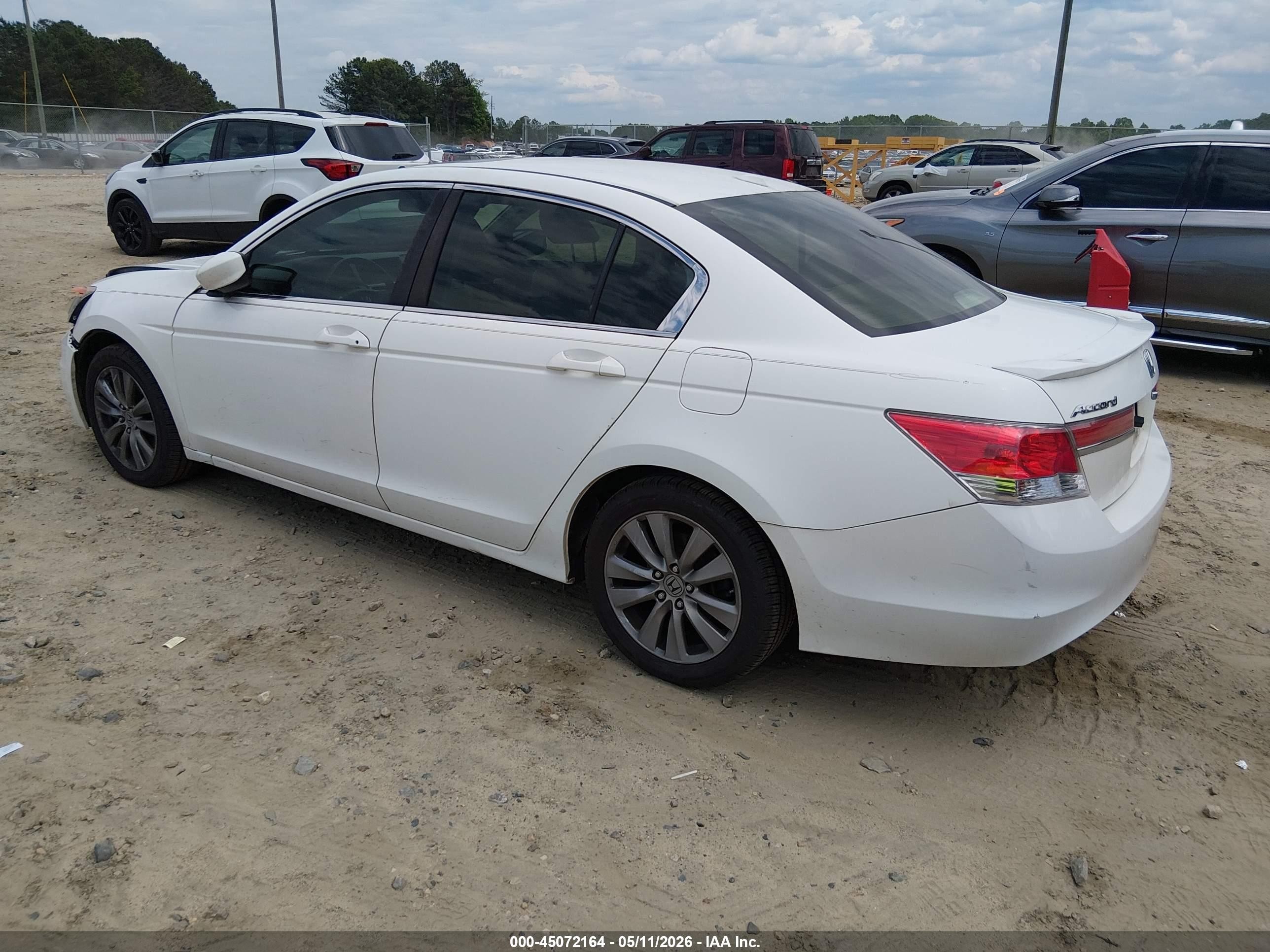 2012 Honda Accord 2.4 Ex-l White vin: 1HGCP2F87CA068829