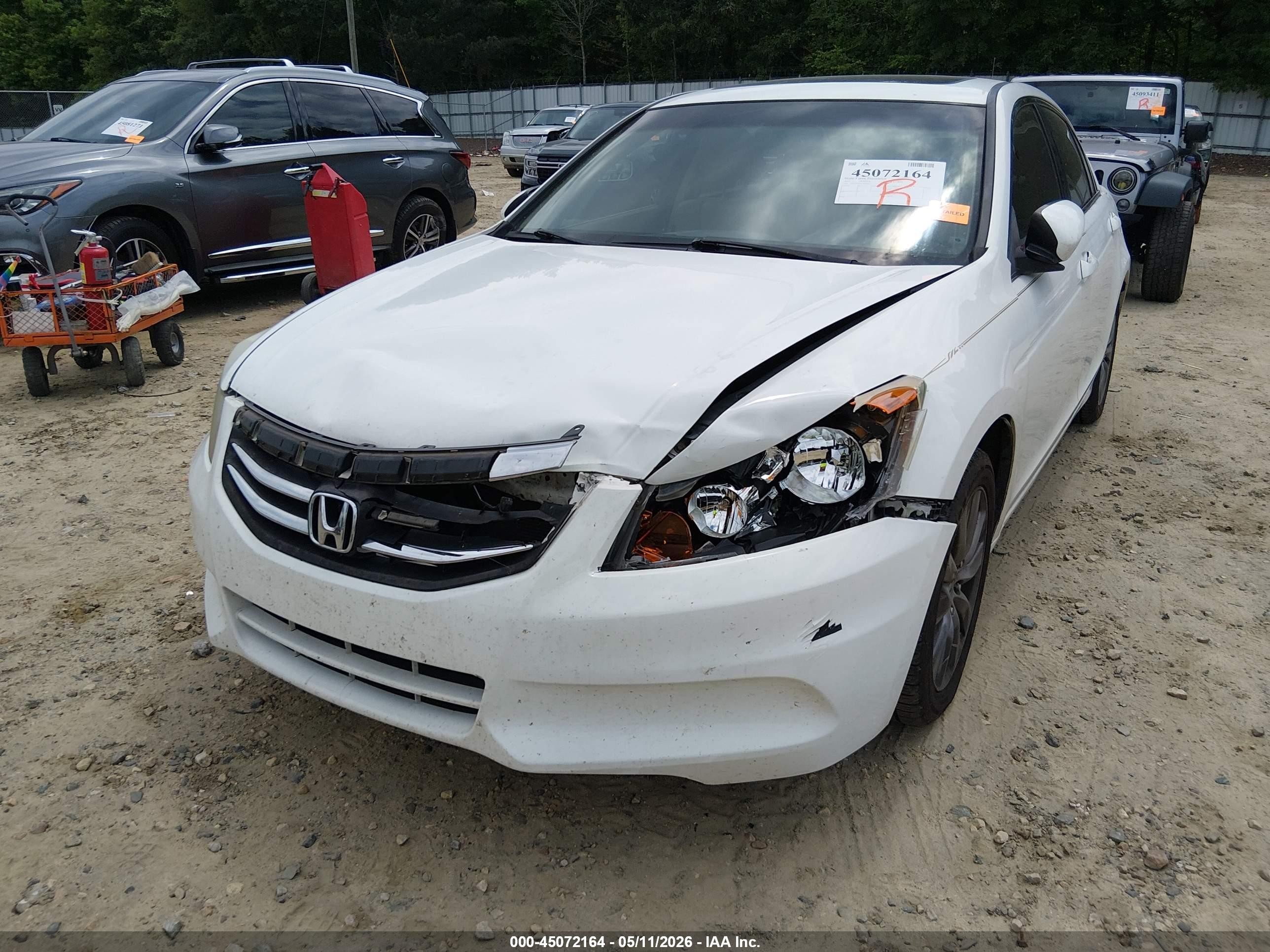 2012 Honda Accord 2.4 Ex-l White vin: 1HGCP2F87CA068829