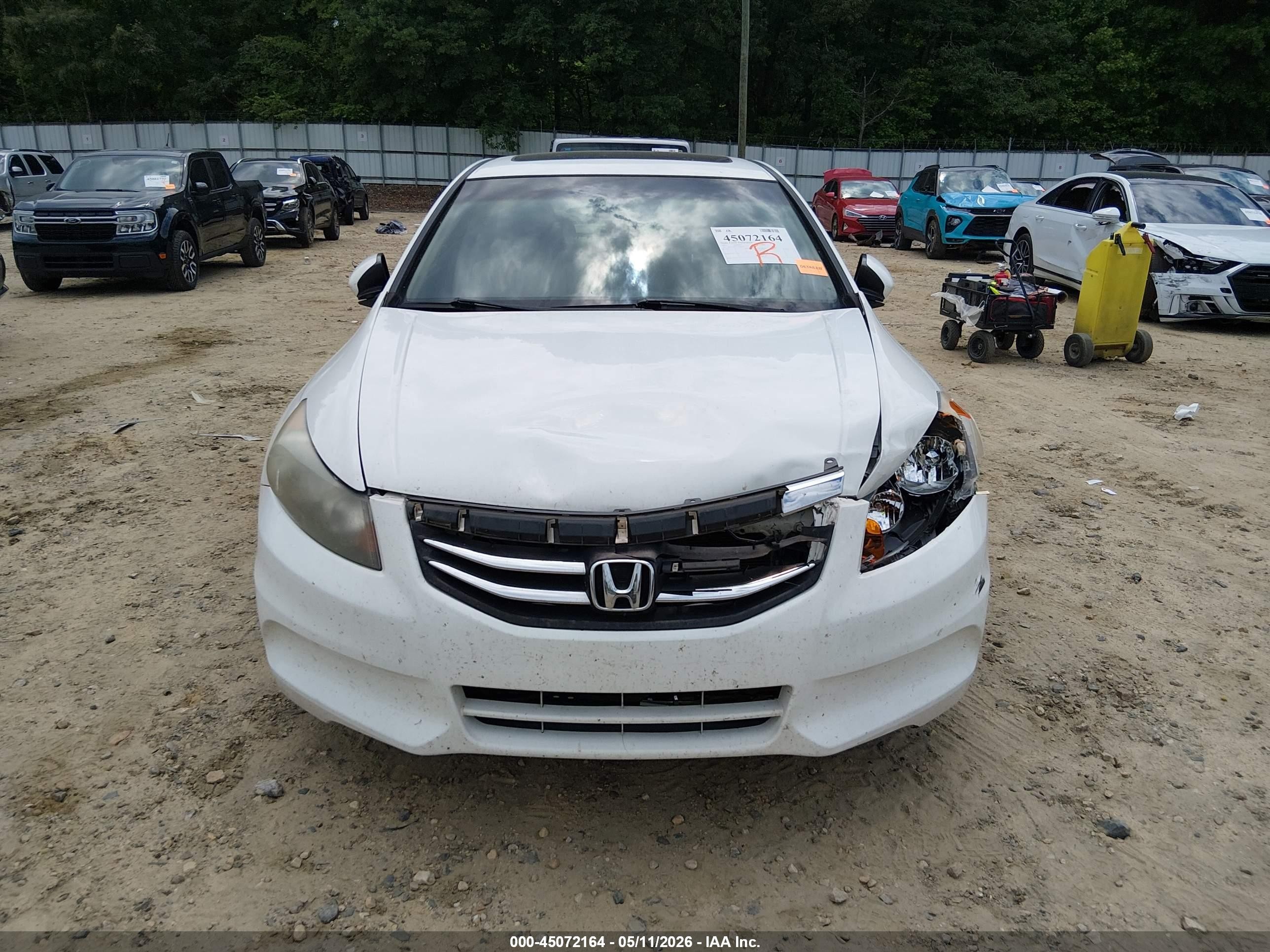 2012 Honda Accord 2.4 Ex-l White vin: 1HGCP2F87CA068829