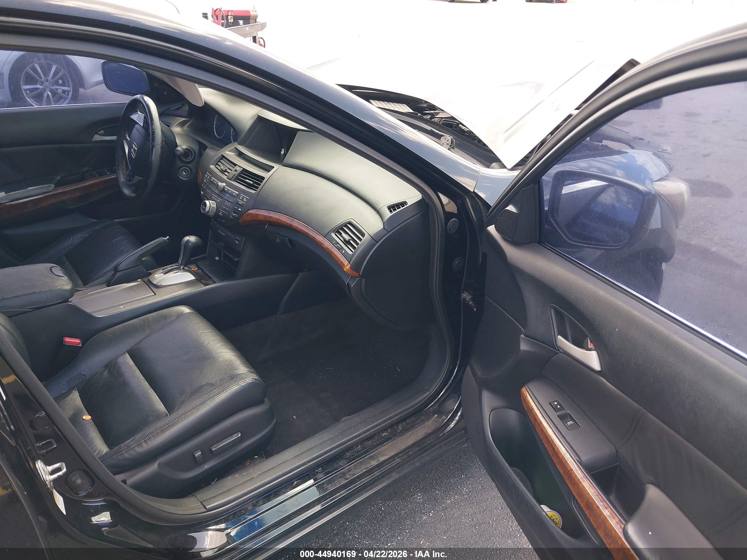 2012 Honda Accord 2.4 Ex-l Черный vin: 1HGCP2F87CA069320