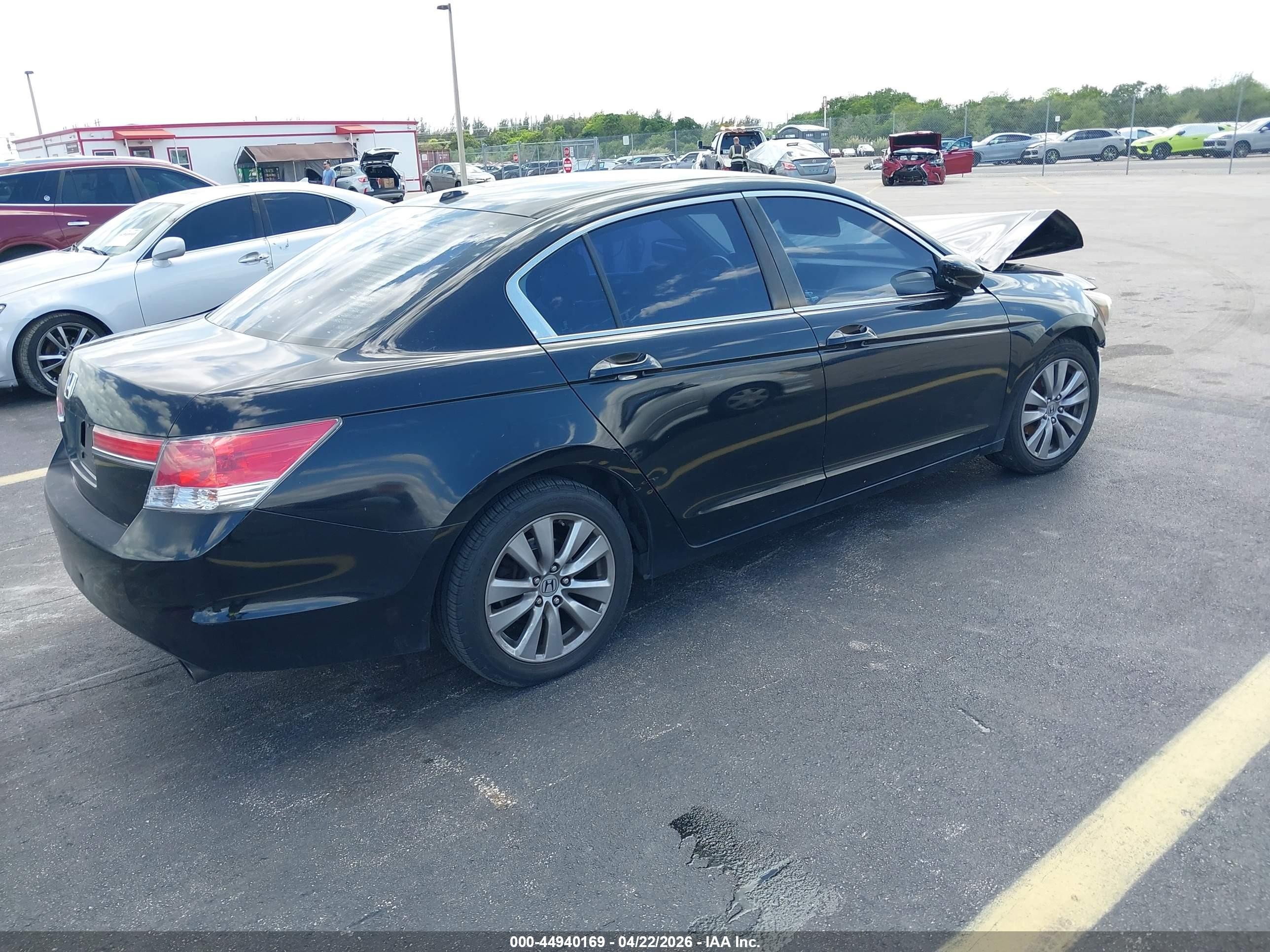 2012 Honda Accord 2.4 Ex-l Черный vin: 1HGCP2F87CA069320