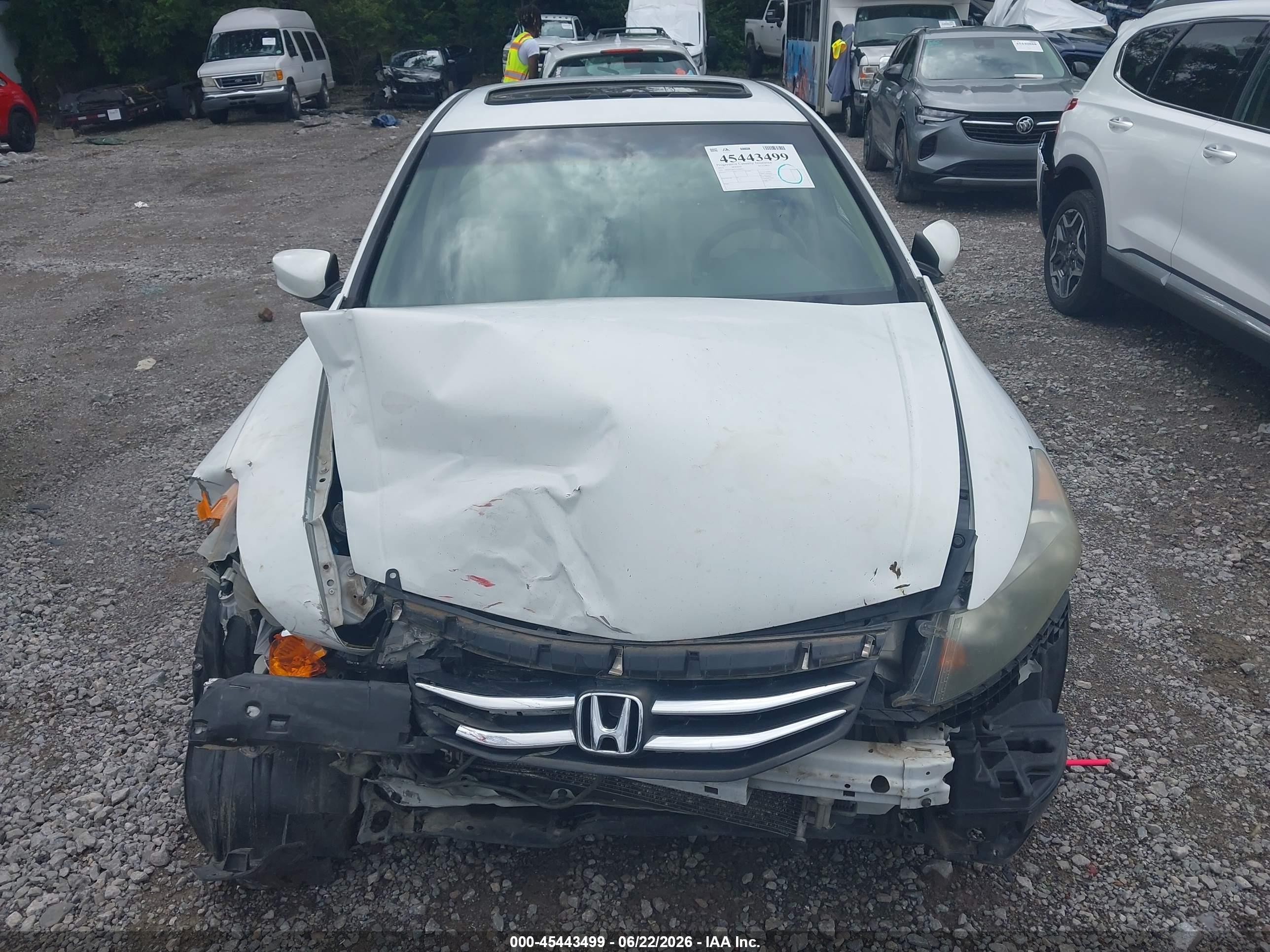 2012 Honda Accord 2.4 Ex-l Белый vin: 1HGCP2F87CA160913