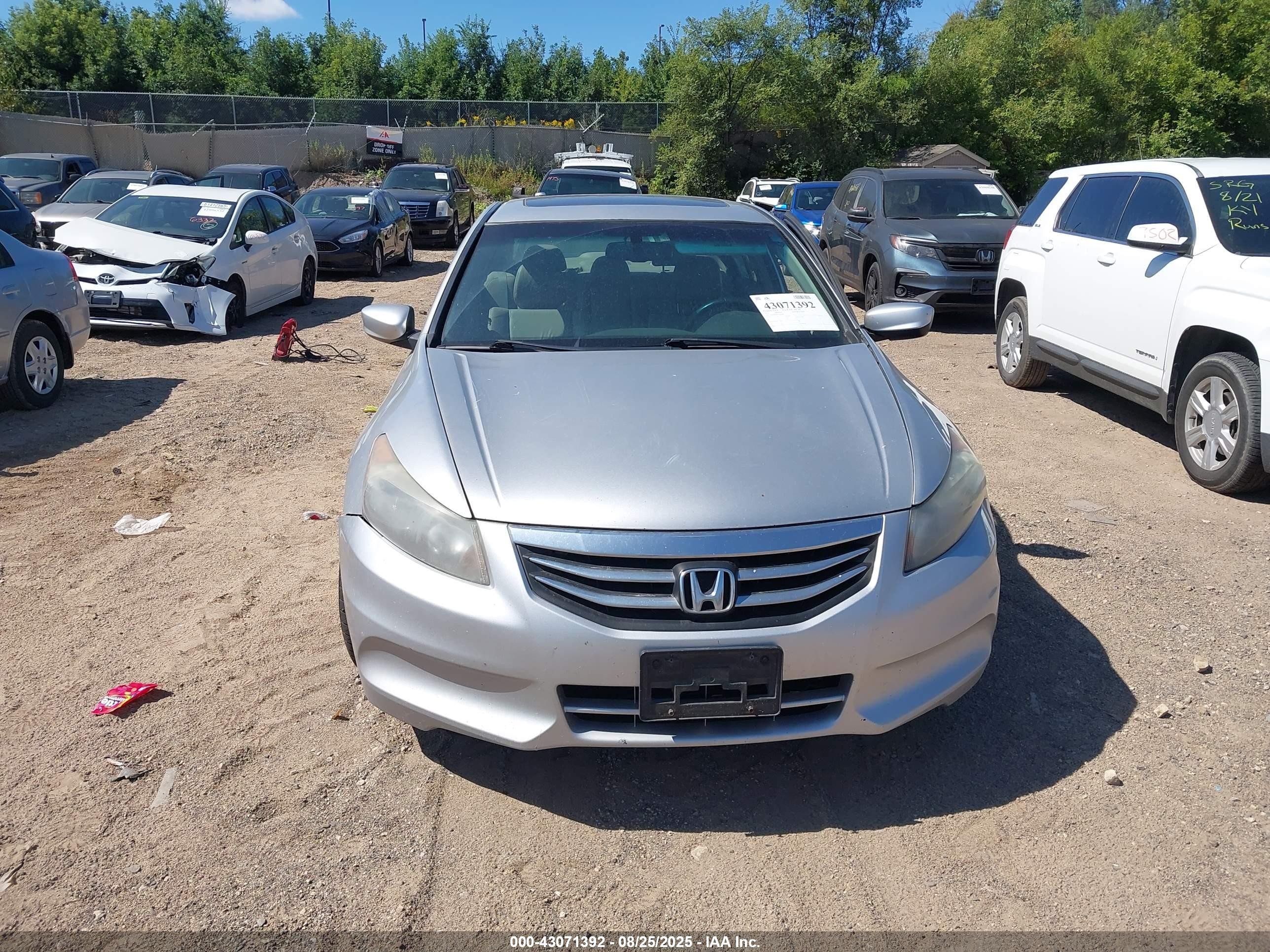 2012 Honda Accord Sdn 2.4 Ex-l/ex-l Silver vin: 1HGCP2F87CA182801