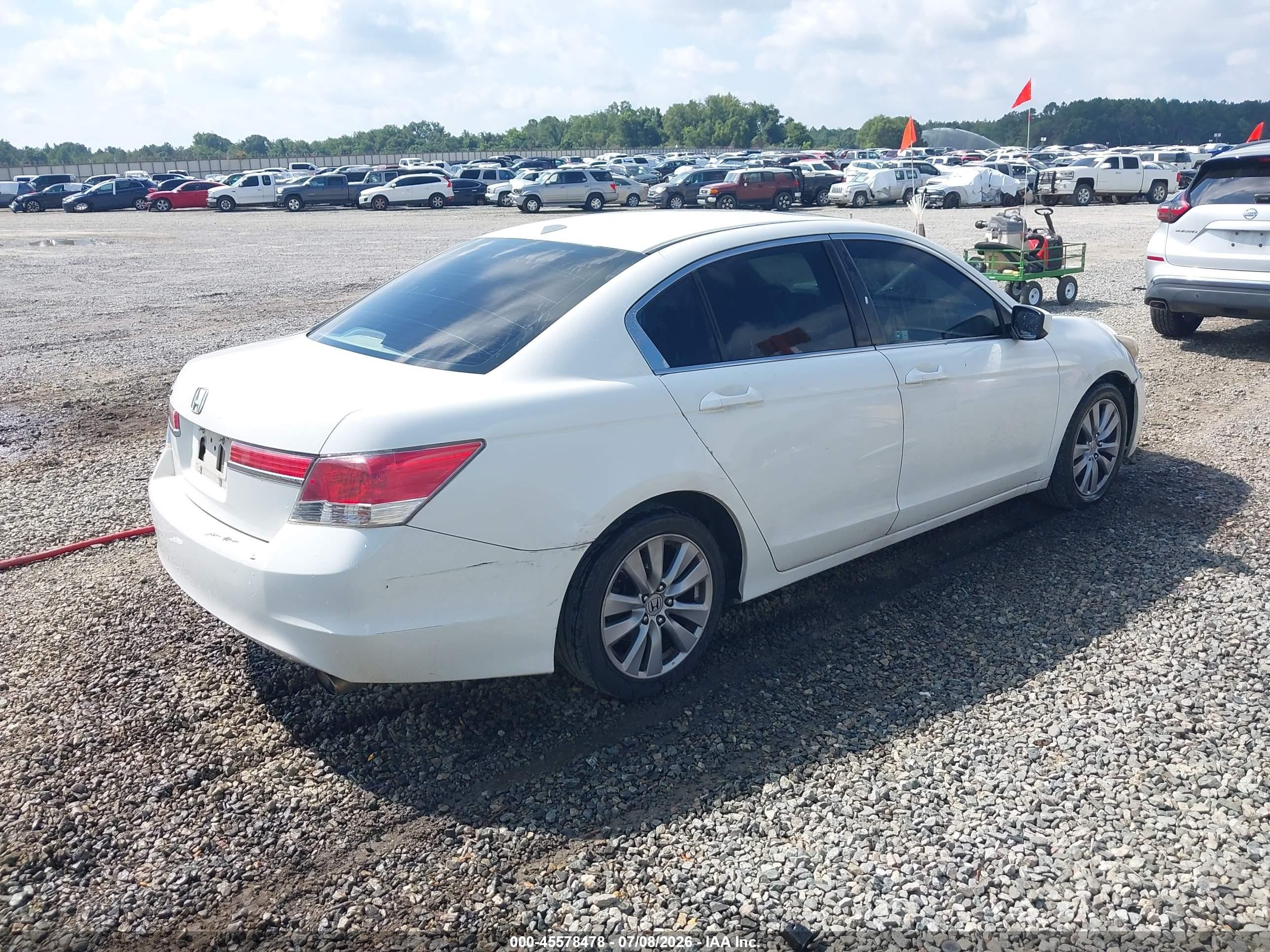 2012 Honda Accord 2.4 Ex-l Белый vin: 1HGCP2F87CA197878