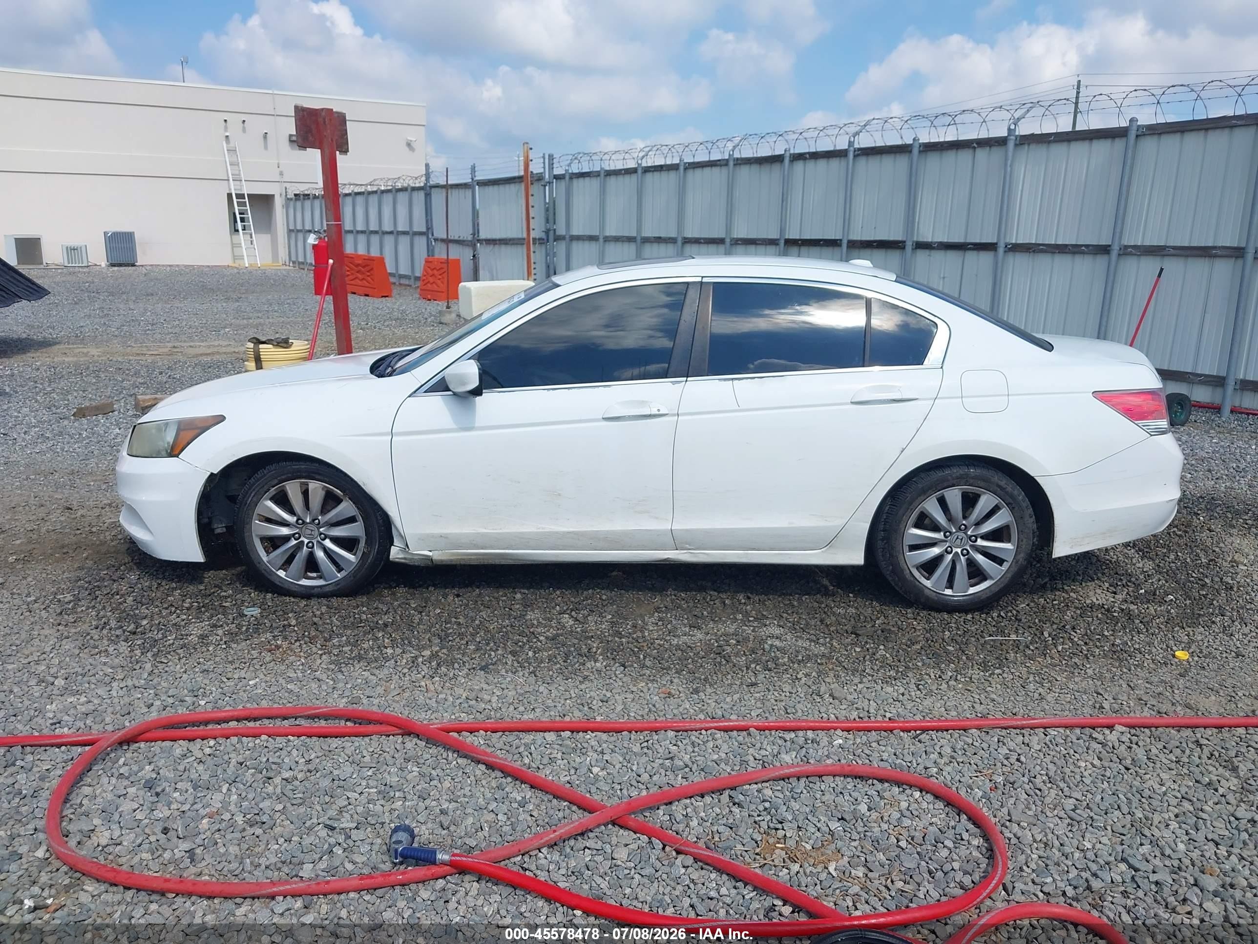 2012 Honda Accord 2.4 Ex-l Белый vin: 1HGCP2F87CA197878