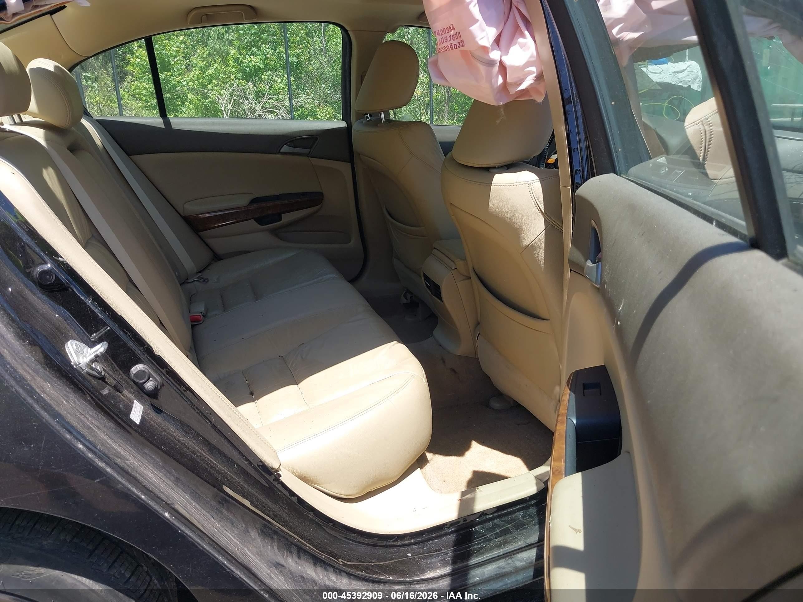 2010 Honda Accord 2.4 Ex-l Черный vin: 1HGCP2F88AA000259