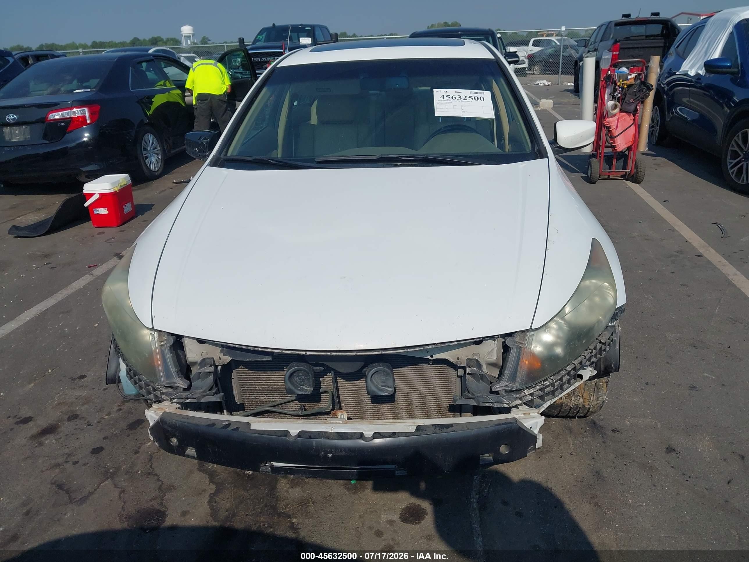 2010 Honda Accord 2.4 Ex-l White vin: 1HGCP2F88AA037053