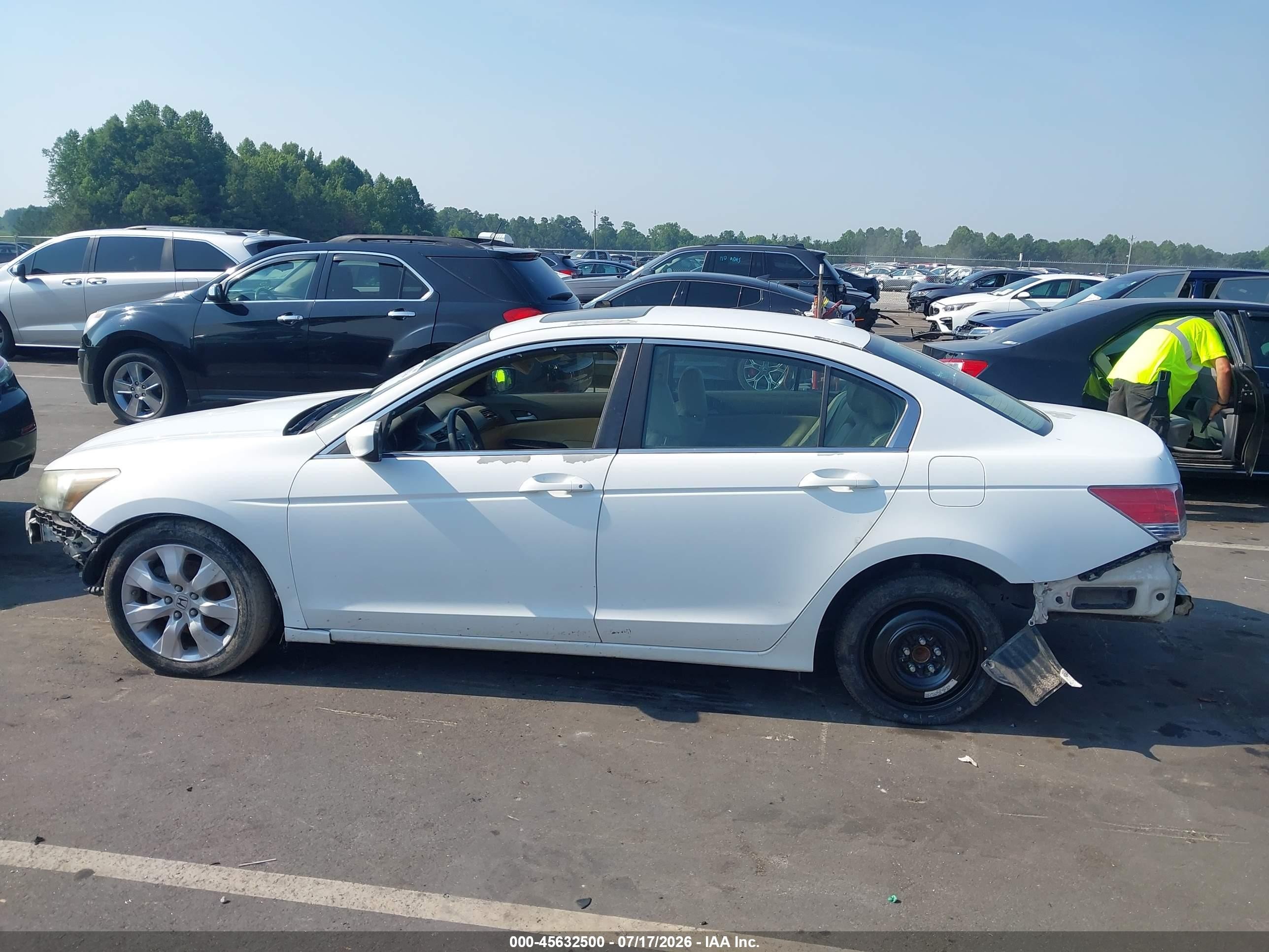 2010 Honda Accord 2.4 Ex-l White vin: 1HGCP2F88AA037053