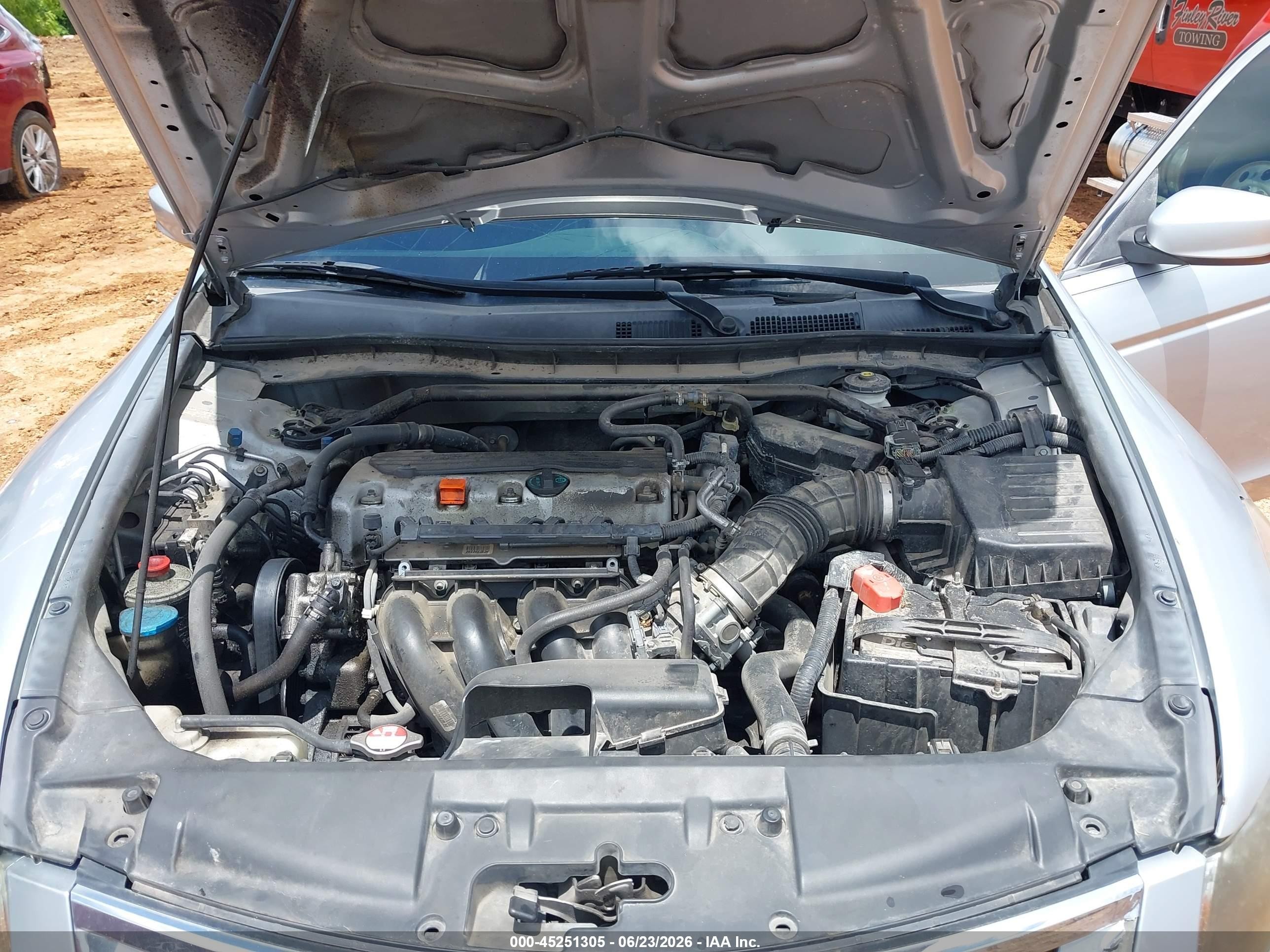 2010 Honda Accord 2.4 Ex-l Silver vin: 1HGCP2F88AA037179