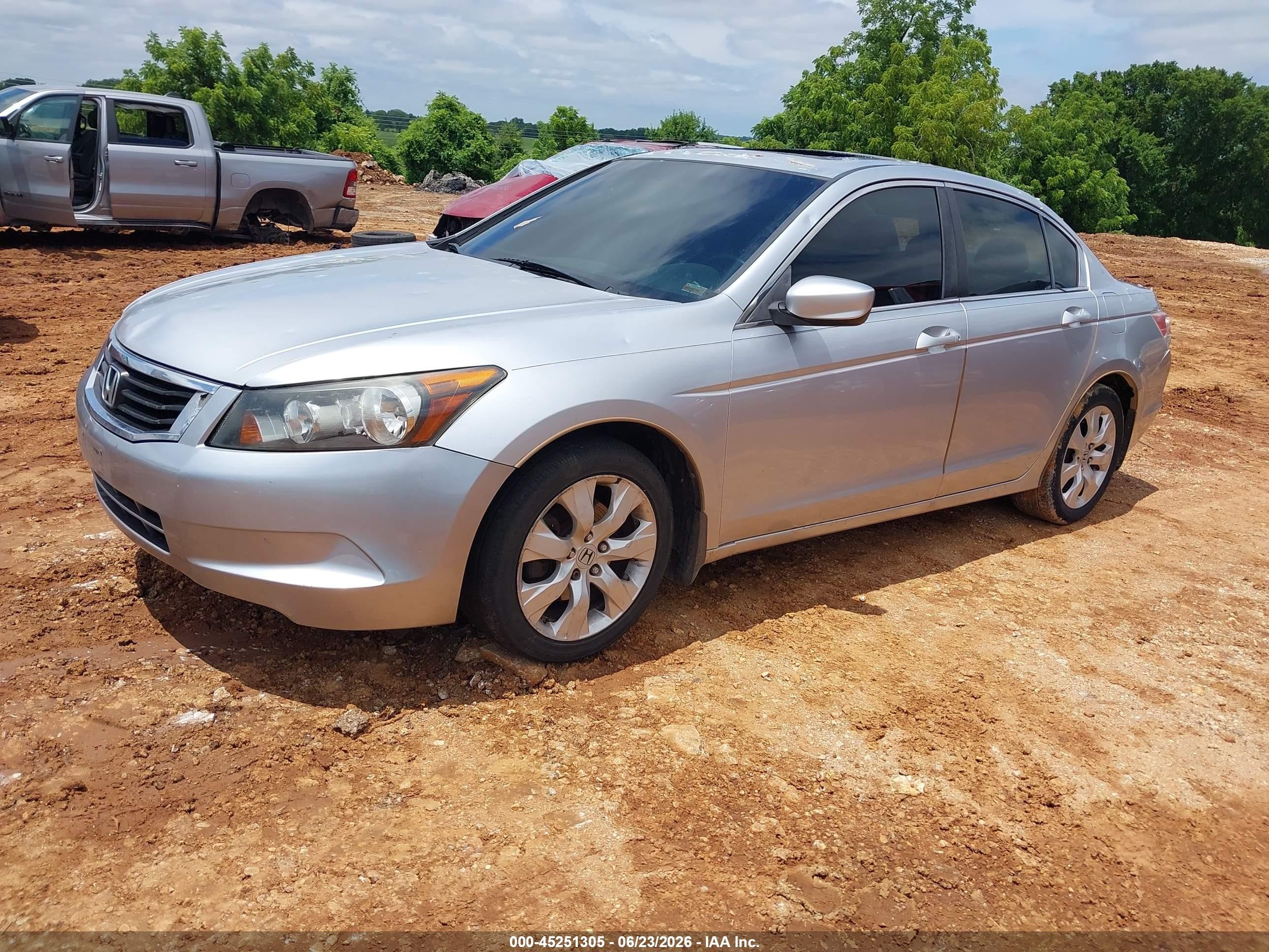 2010 Honda Accord 2.4 Ex-l Silver vin: 1HGCP2F88AA037179
