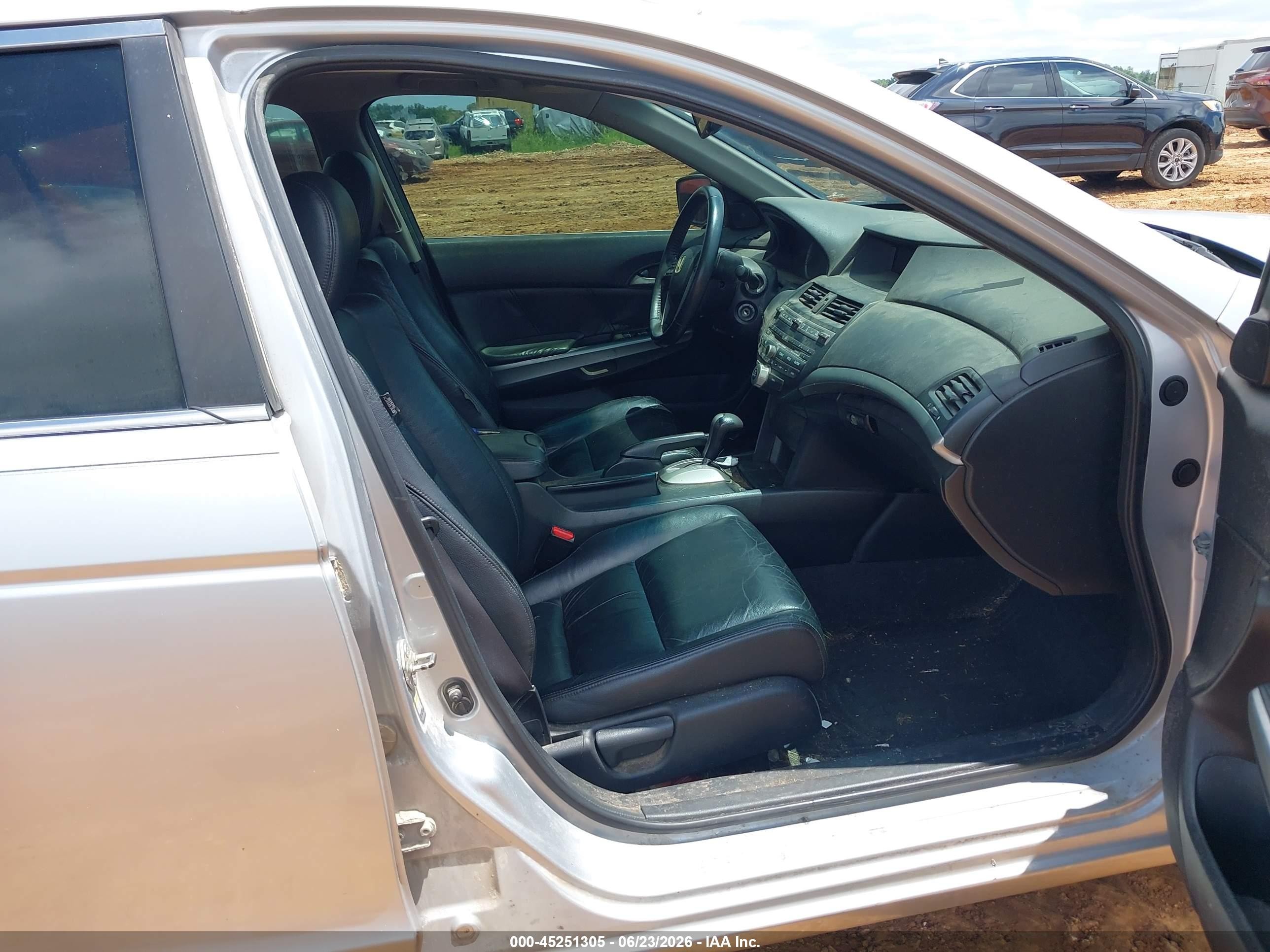 2010 Honda Accord 2.4 Ex-l Silver vin: 1HGCP2F88AA037179