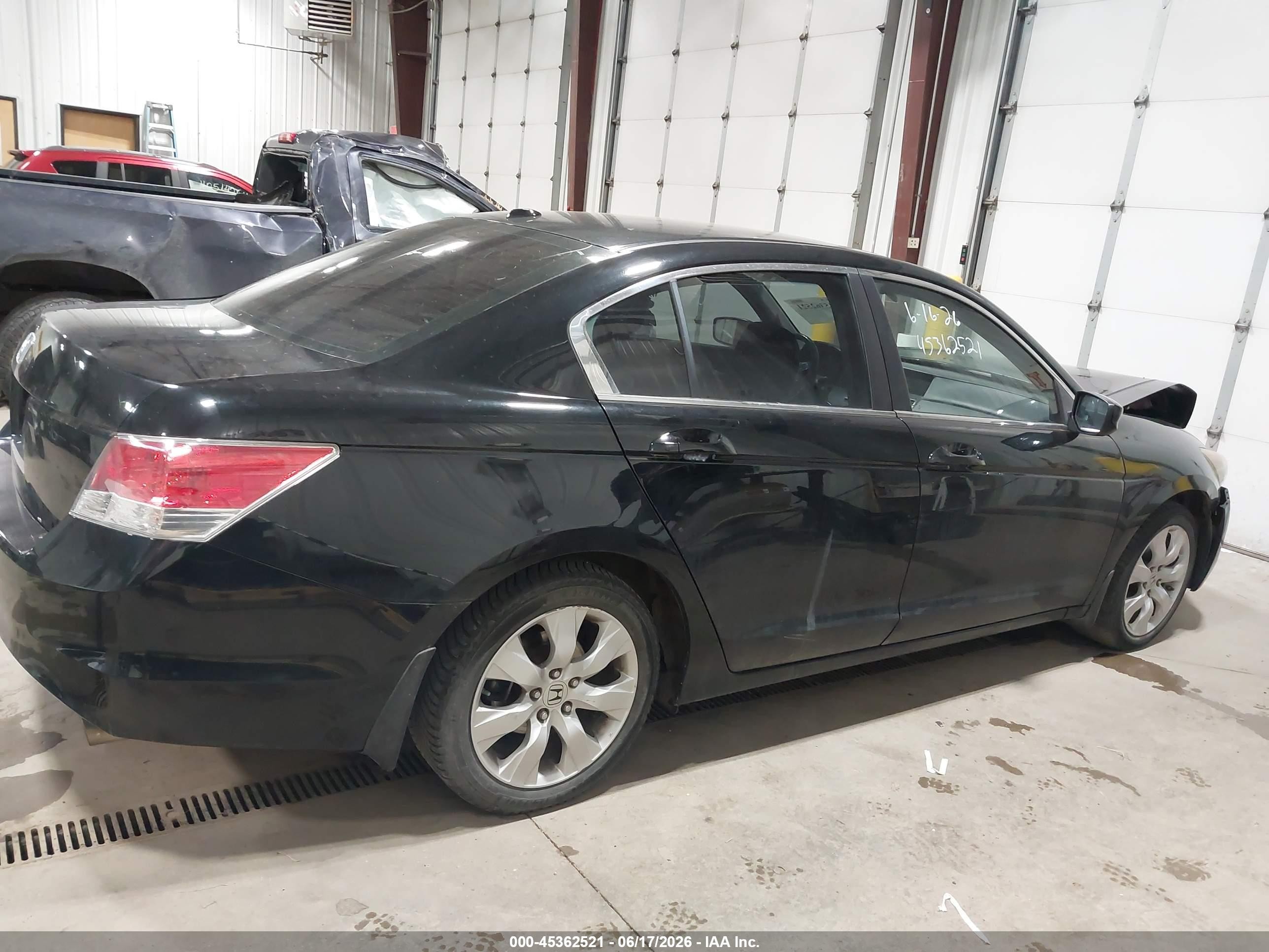 2010 Honda Accord 2.4 Ex-l Черный vin: 1HGCP2F88AA068786