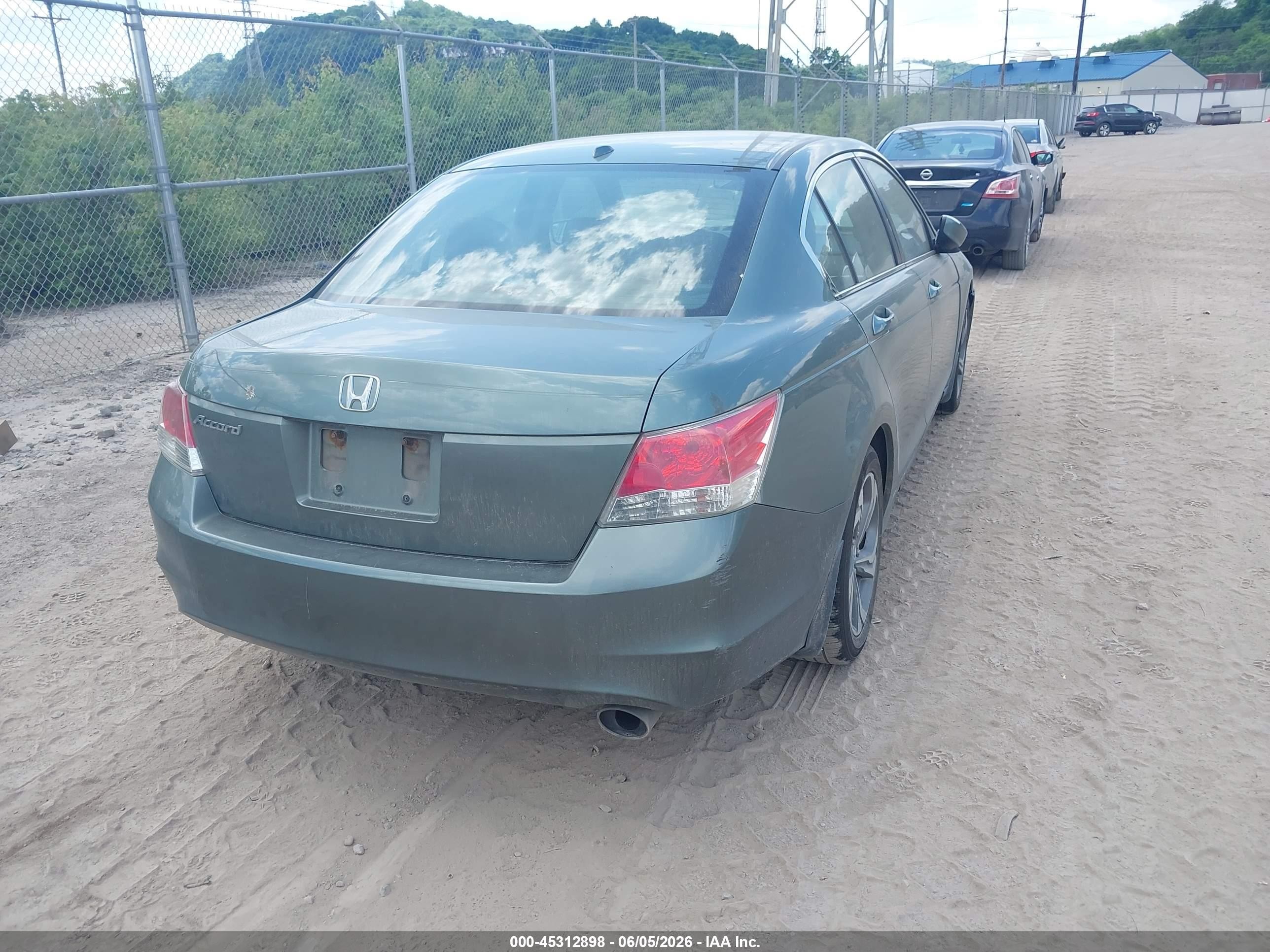 2010 Honda Accord 2.4 Ex-l Синий vin: 1HGCP2F88AA089136
