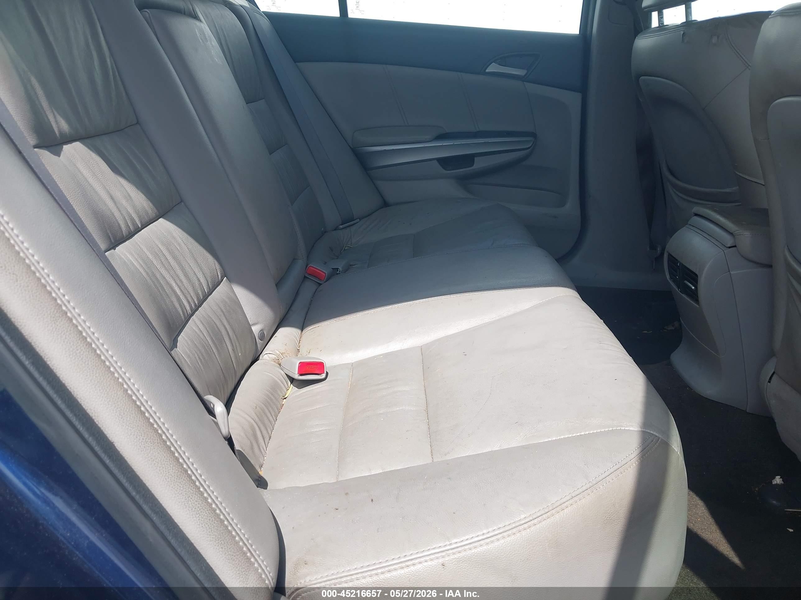 2010 Honda Accord 2.4 Ex-l Blue vin: 1HGCP2F88AA133538