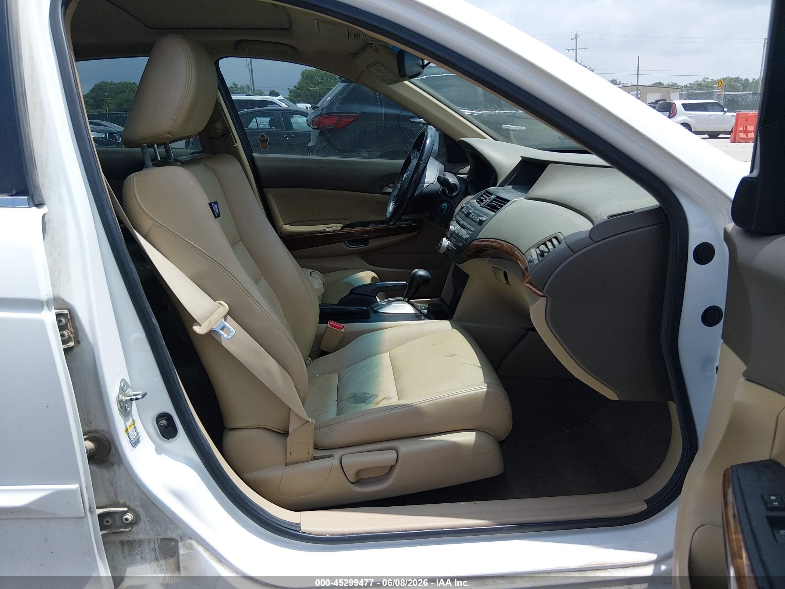 2010 Honda Accord 2.4 Ex-l White vin: 1HGCP2F88AA190029