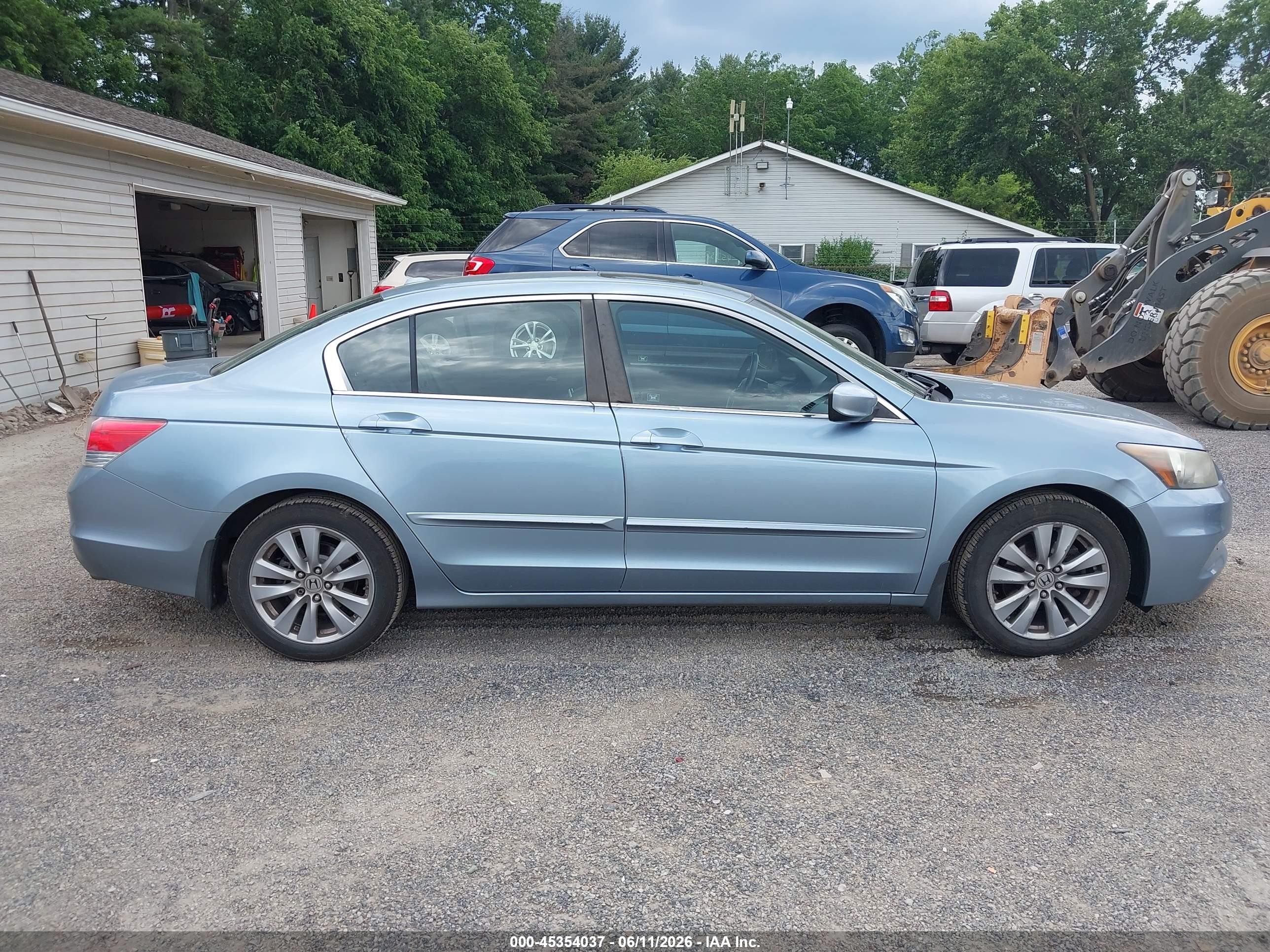 2011 Honda Accord 2.4 Ex-l Синий vin: 1HGCP2F88BA022554