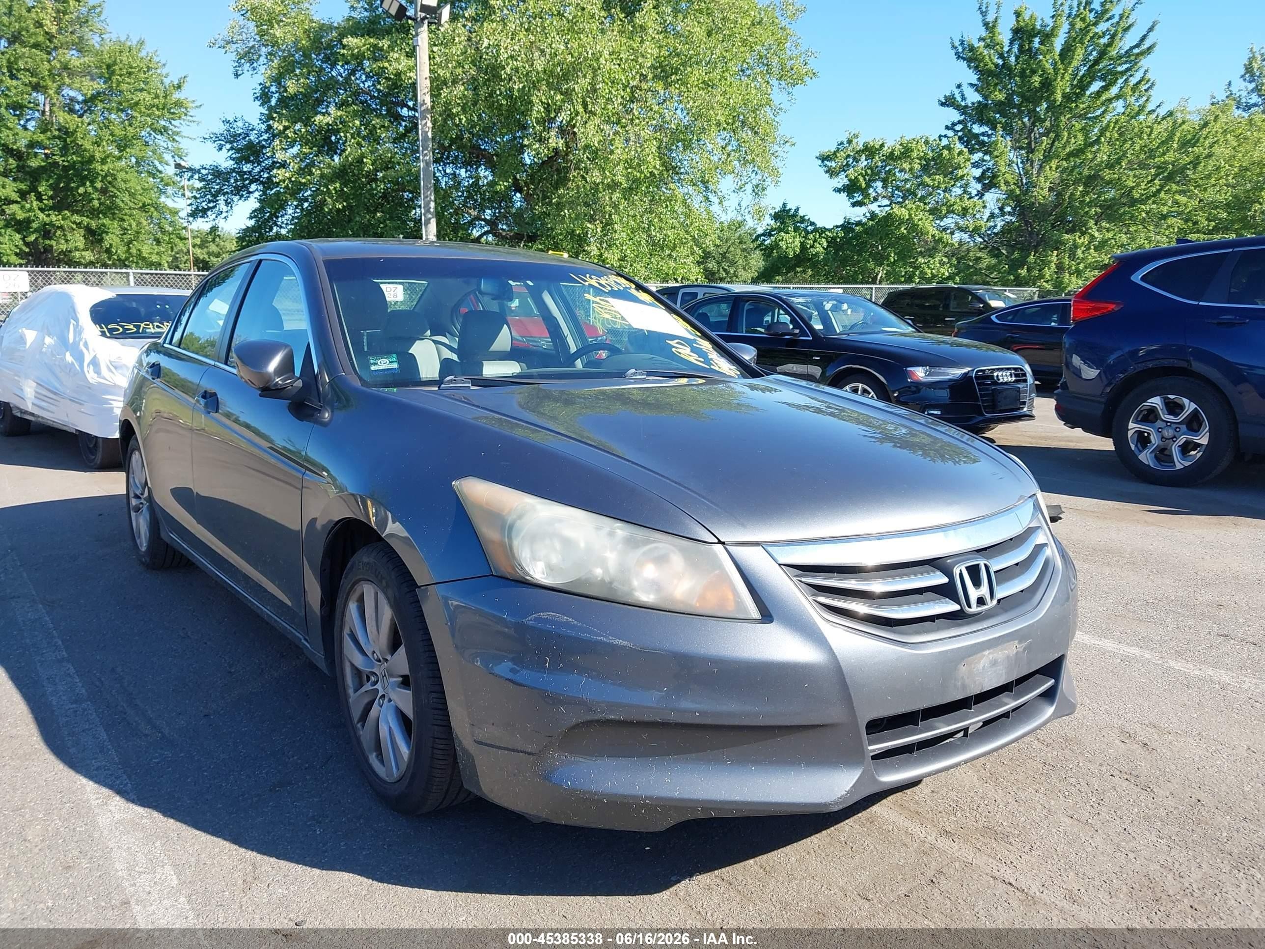 2011 Honda Accord 2.4 Ex-l Gray vin: 1HGCP2F88BA157629