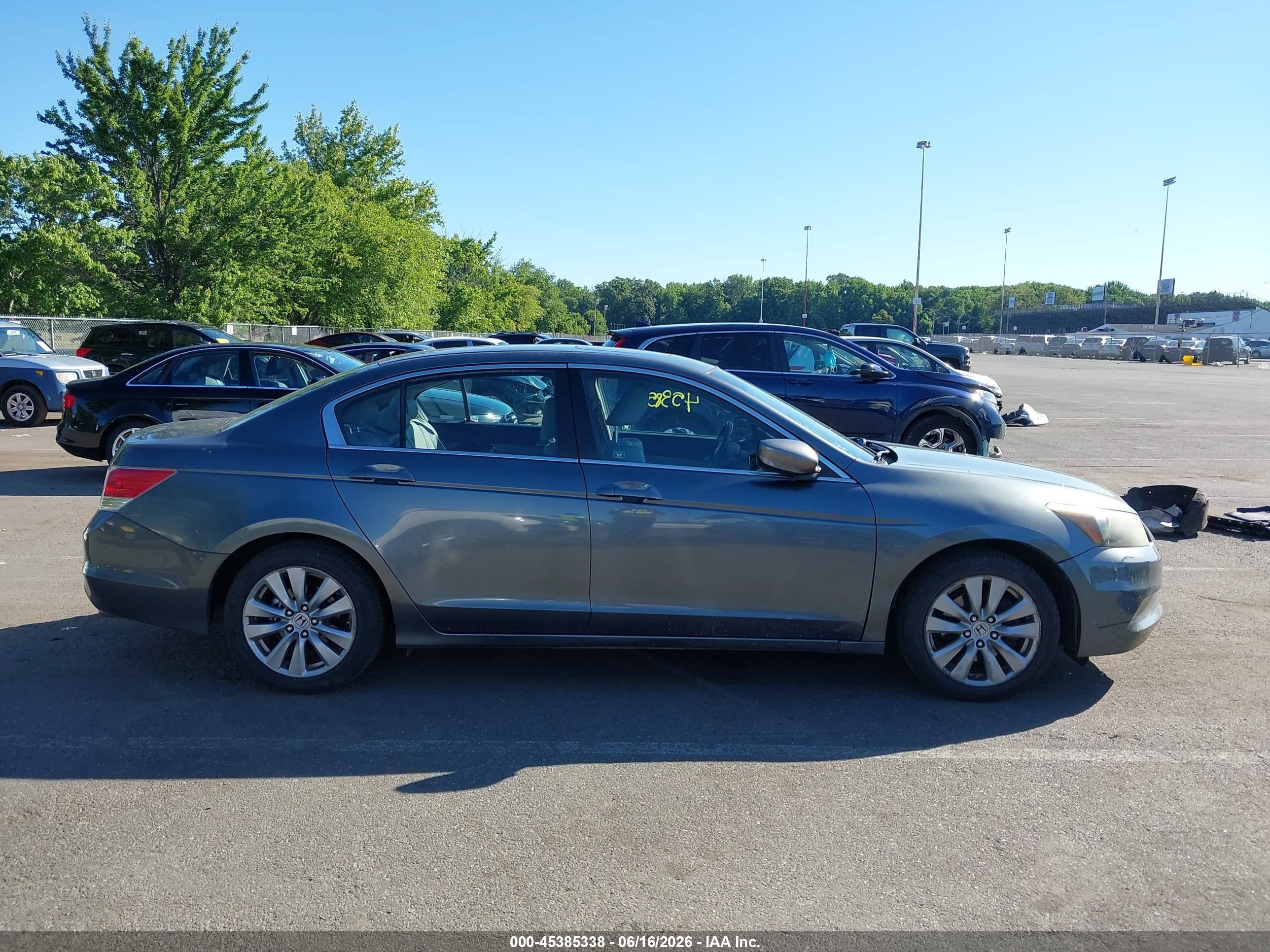 2011 Honda Accord 2.4 Ex-l Gray vin: 1HGCP2F88BA157629