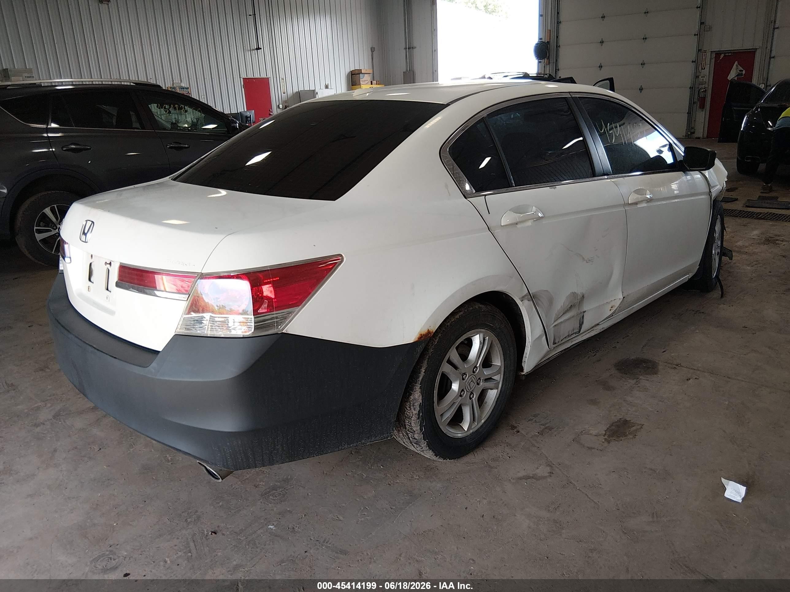 2011 Honda Accord 2.4 Ex-l White vin: 1HGCP2F88BA802778