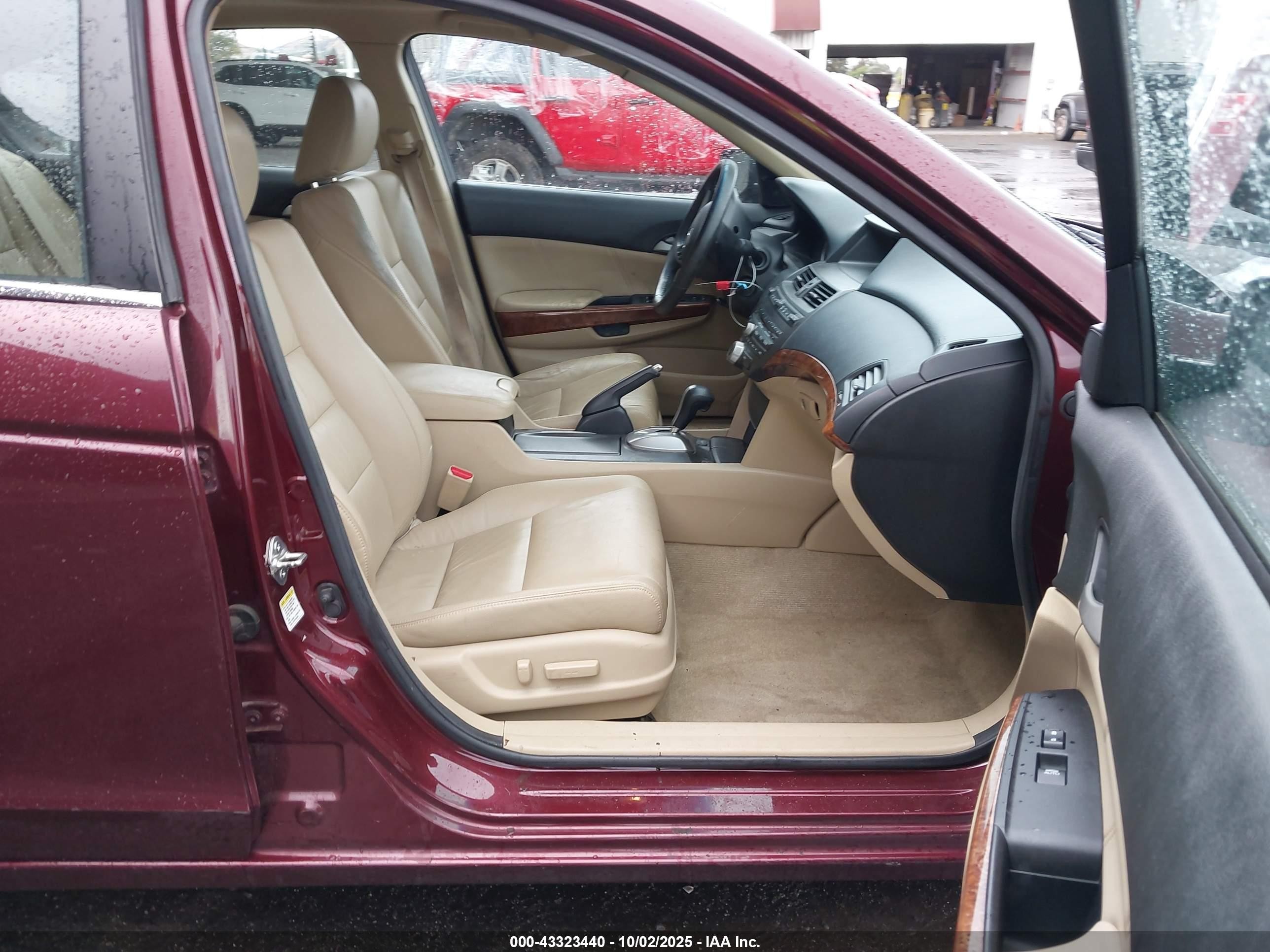 2012 Honda Accord Sdn 2.4 Ex-l/ex-l Burgundy vin: 1HGCP2F88CA098664