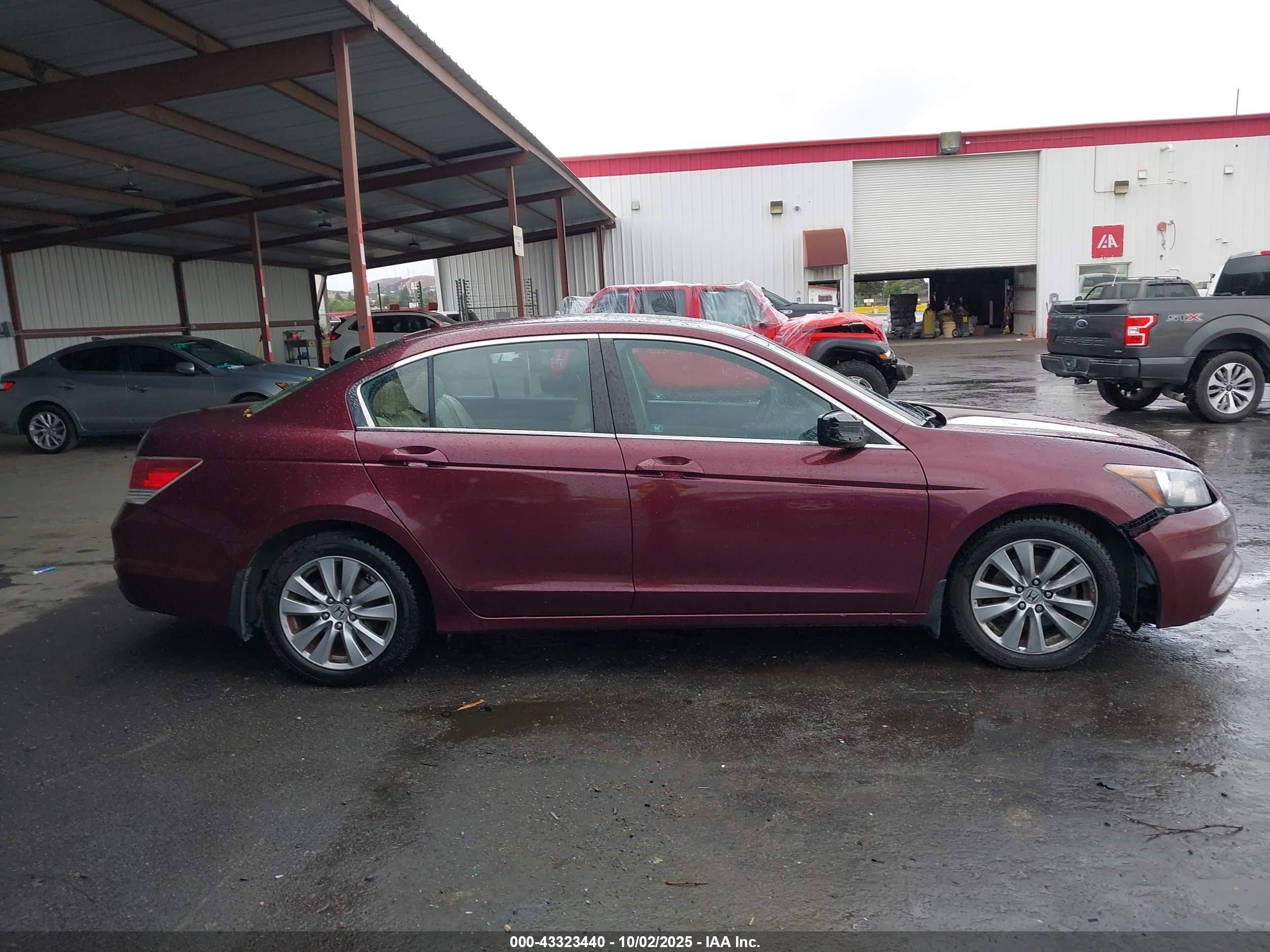 2012 Honda Accord Sdn 2.4 Ex-l/ex-l Burgundy vin: 1HGCP2F88CA098664