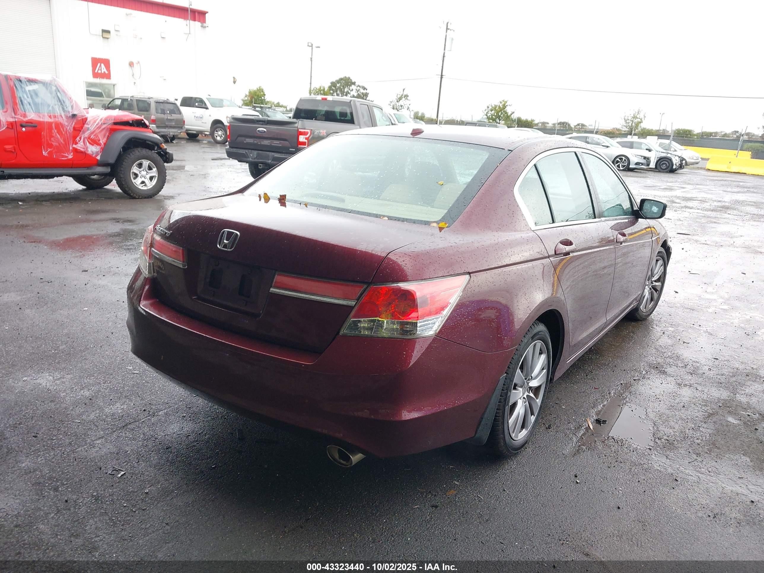 2012 Honda Accord Sdn 2.4 Ex-l/ex-l Burgundy vin: 1HGCP2F88CA098664
