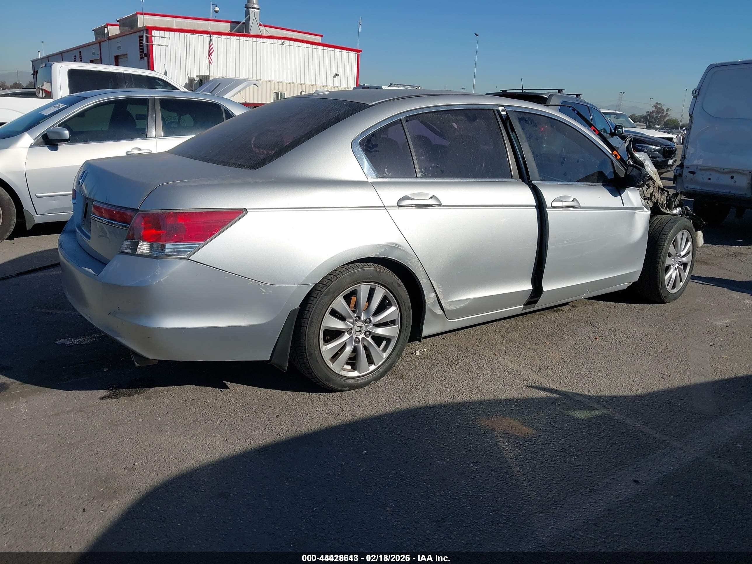2012 Honda Accord 2.4 Ex-l Silver vin: 1HGCP2F88CA221234