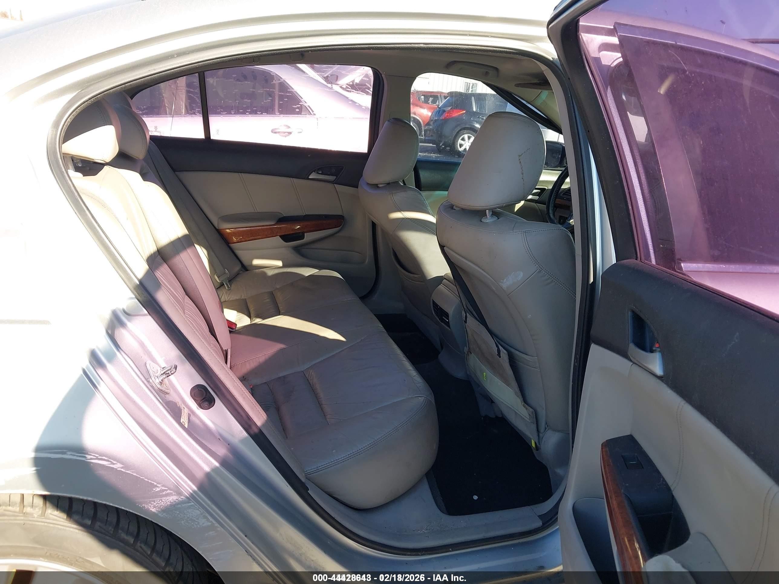 2012 Honda Accord 2.4 Ex-l Silver vin: 1HGCP2F88CA221234