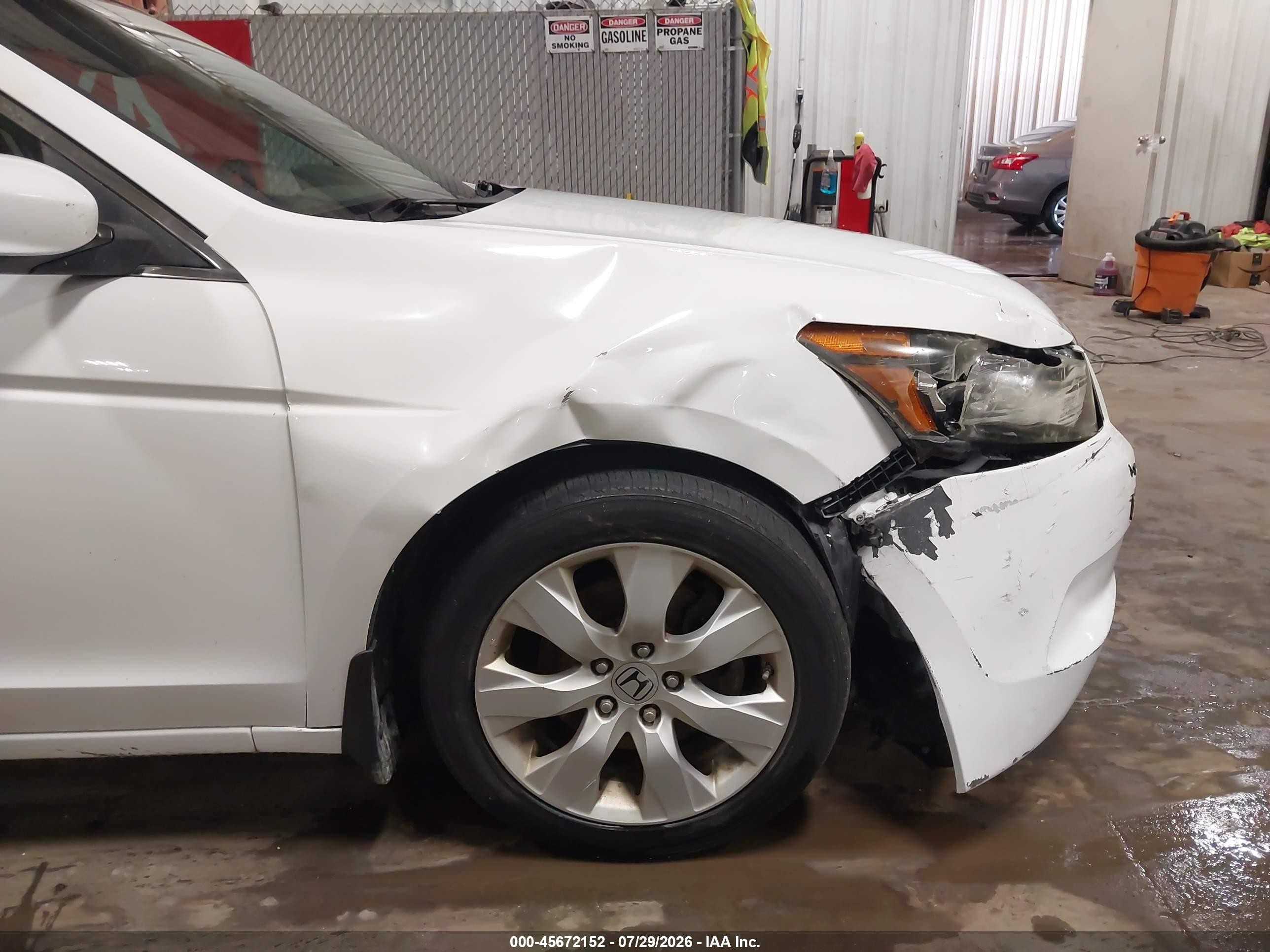 2010 Honda Accord 2.4 Ex-l White vin: 1HGCP2F89AA128865