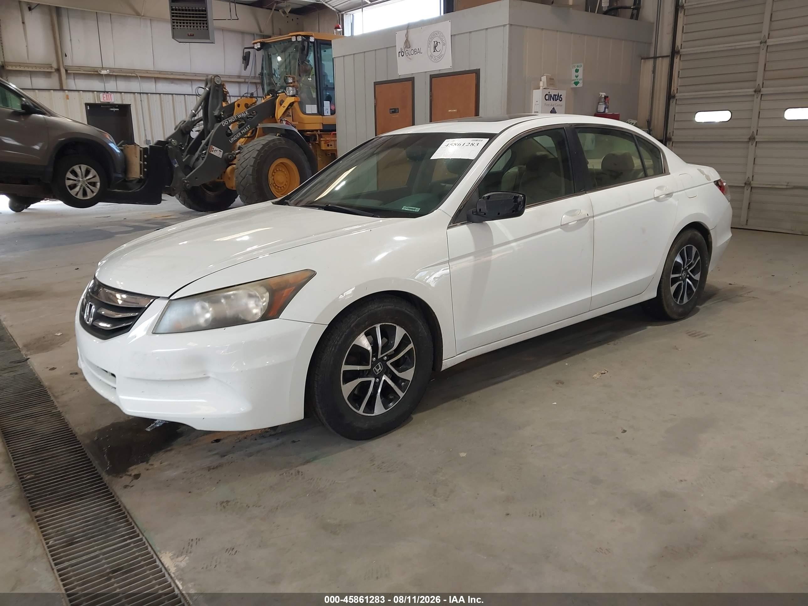 2012 Honda Accord 2.4 Ex-l White vin: 1HGCP2F89CA093599