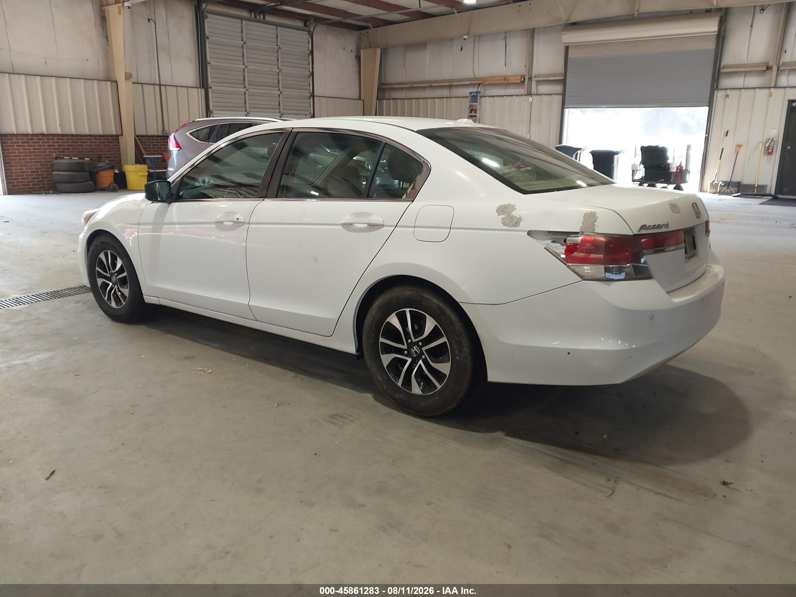 2012 Honda Accord 2.4 Ex-l White vin: 1HGCP2F89CA093599