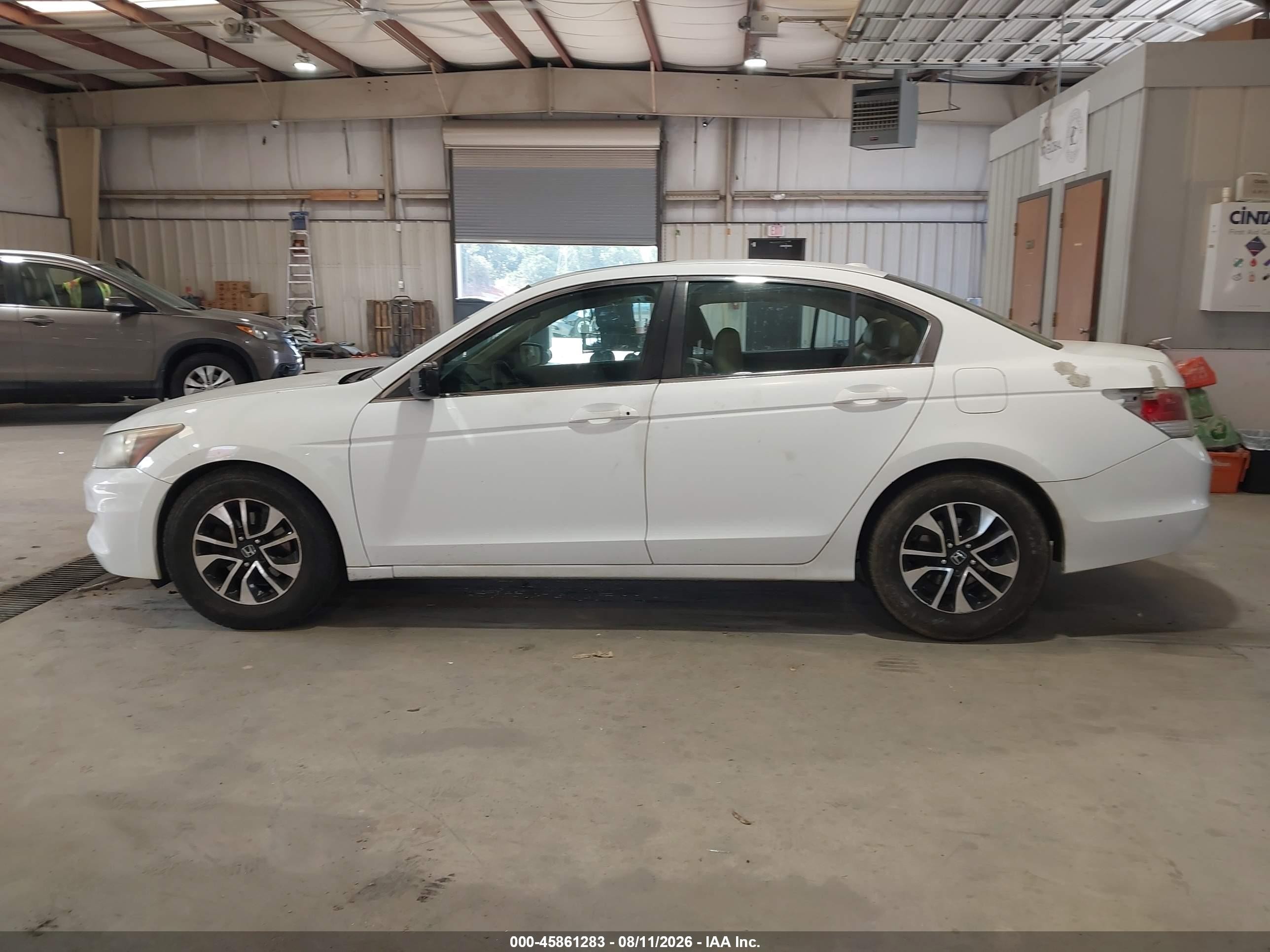 2012 Honda Accord 2.4 Ex-l White vin: 1HGCP2F89CA093599