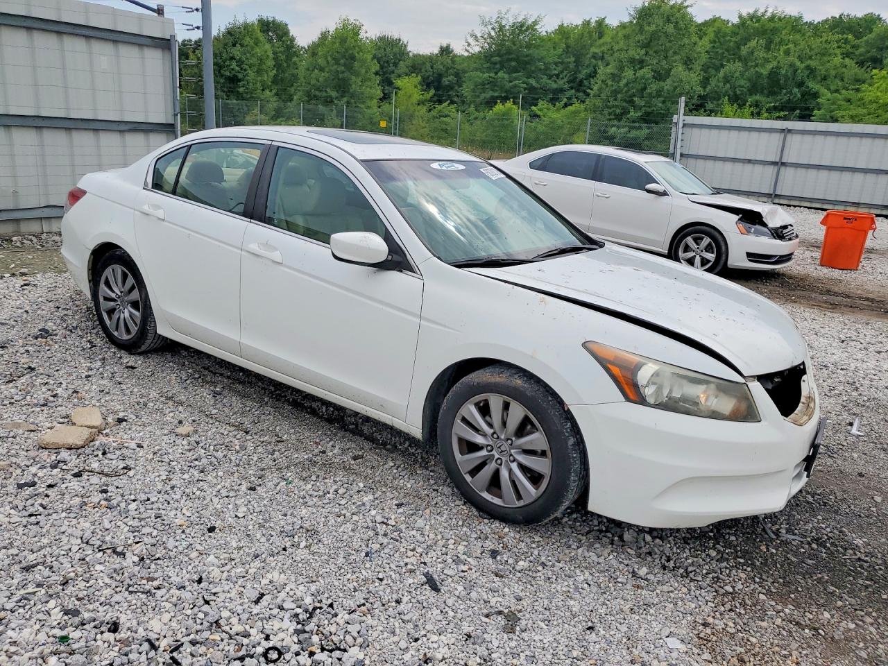 2012 Honda Accord Exl White vin: 1HGCP2F89CA141750